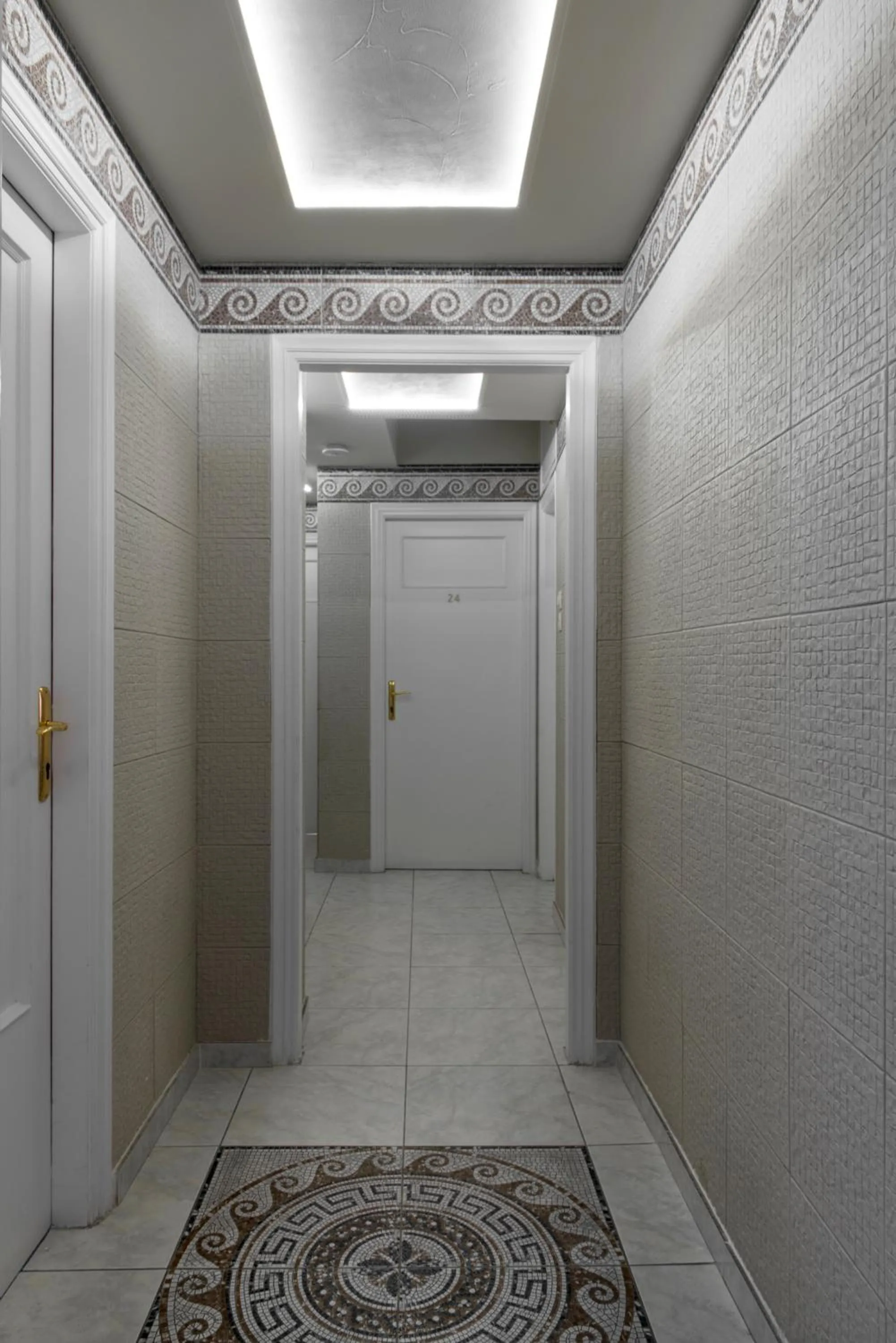 Property building in Marble House