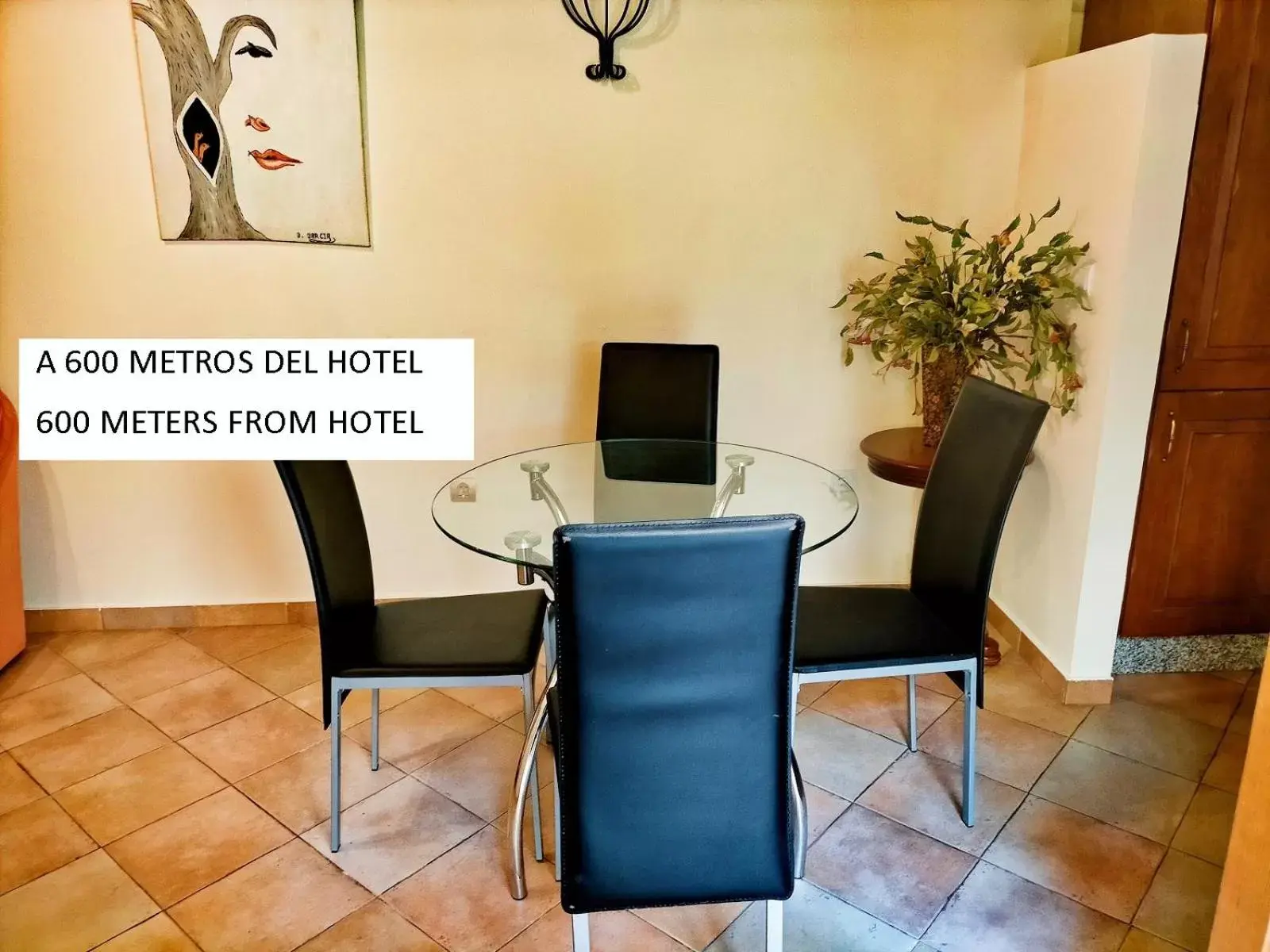 Dining area in Abadía Hotel