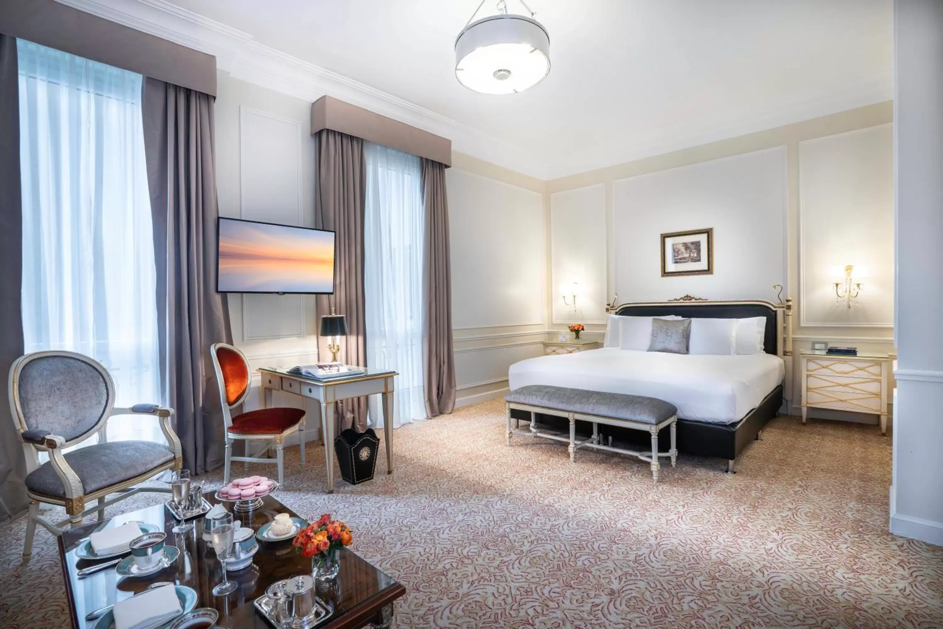 Photo of the whole room in Alvear Palace Hotel - Leading Hotels of the World Photo of the whole room in Alvear Palace Hotel - Leading Hotels of the World