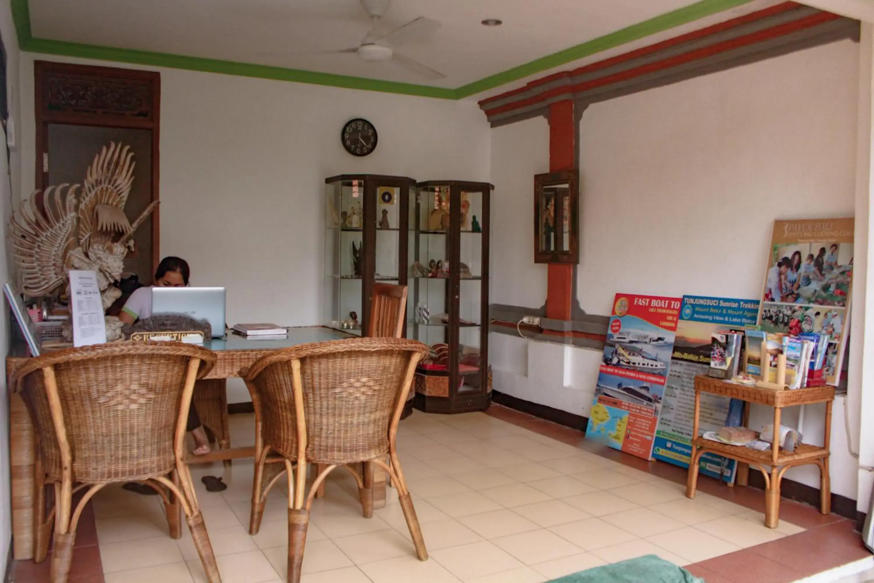 Library in Argasoka Bungalows