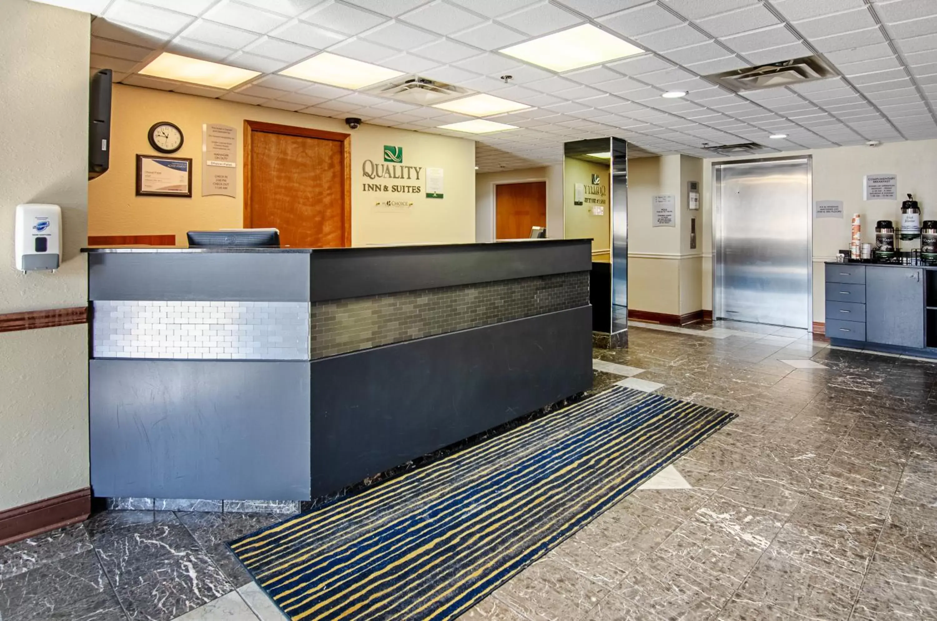Lobby or reception in Quality Inn & Suites I-81 Exit 7 Lobby or reception in Quality Inn & Suites I-81 Exit 7