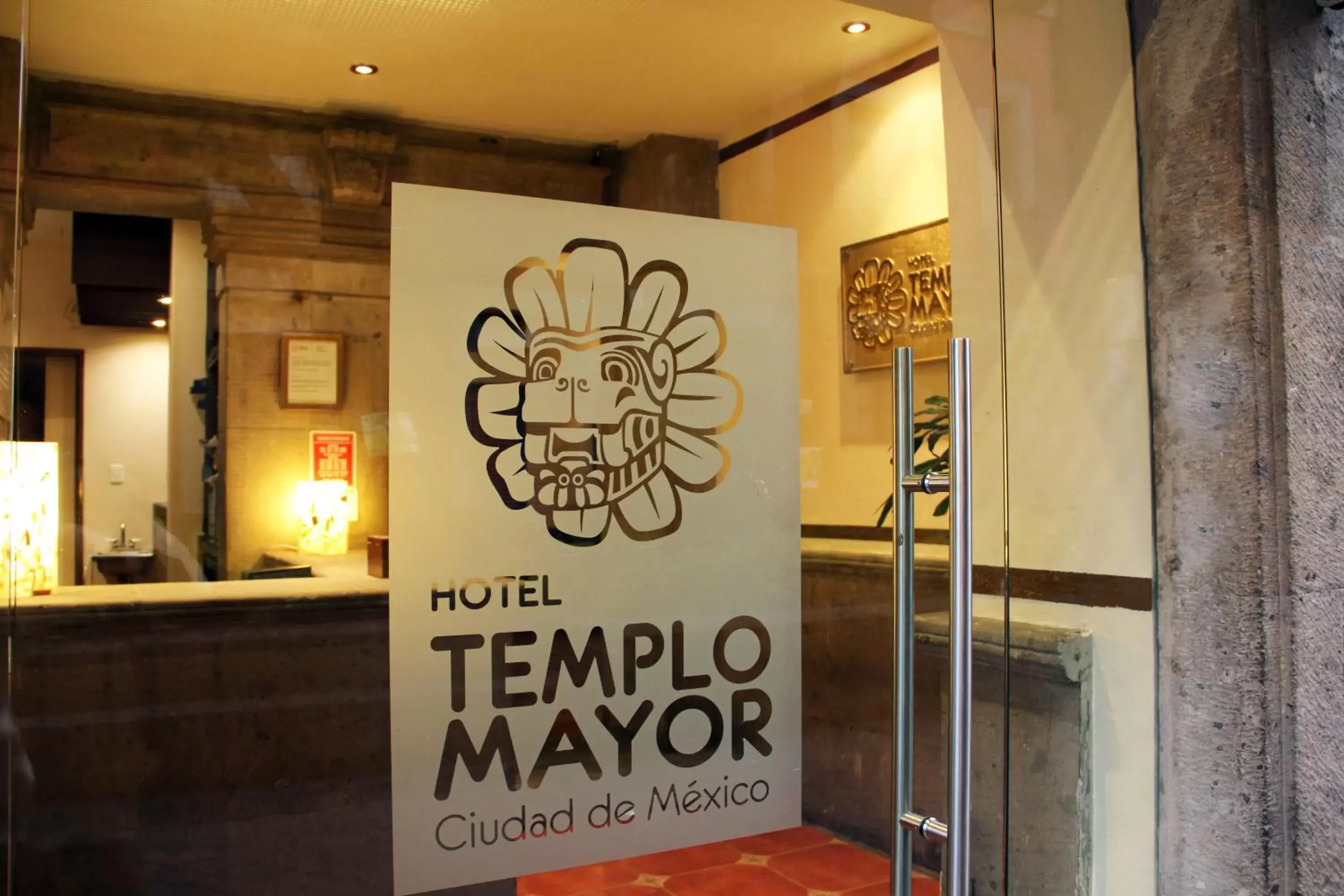Facade/entrance in Hotel Templo Mayor