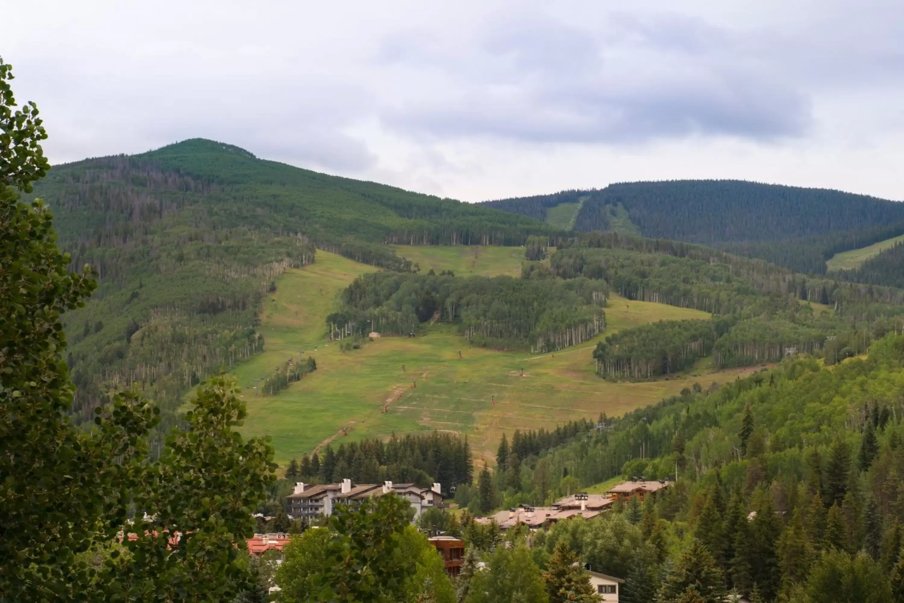 Mountain view, Bird's-eye View in Evergreen Lodge at Vail