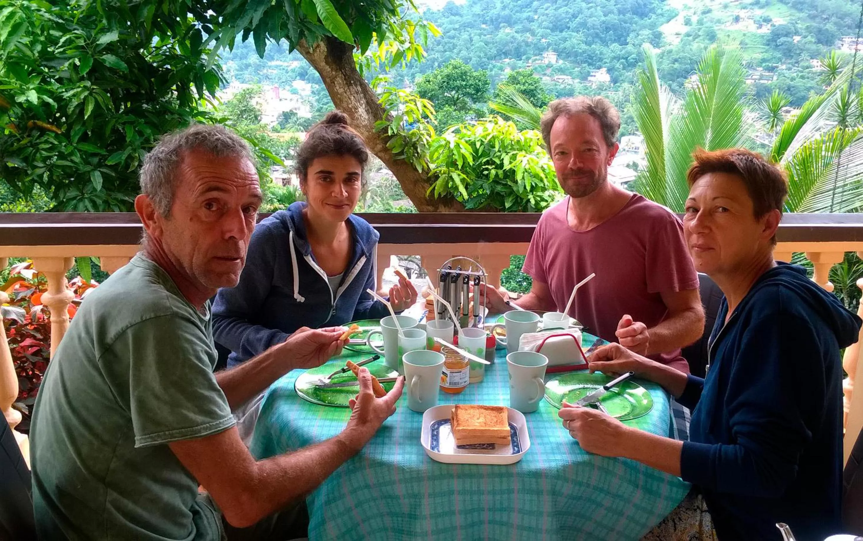 Breakfast in Evergreen