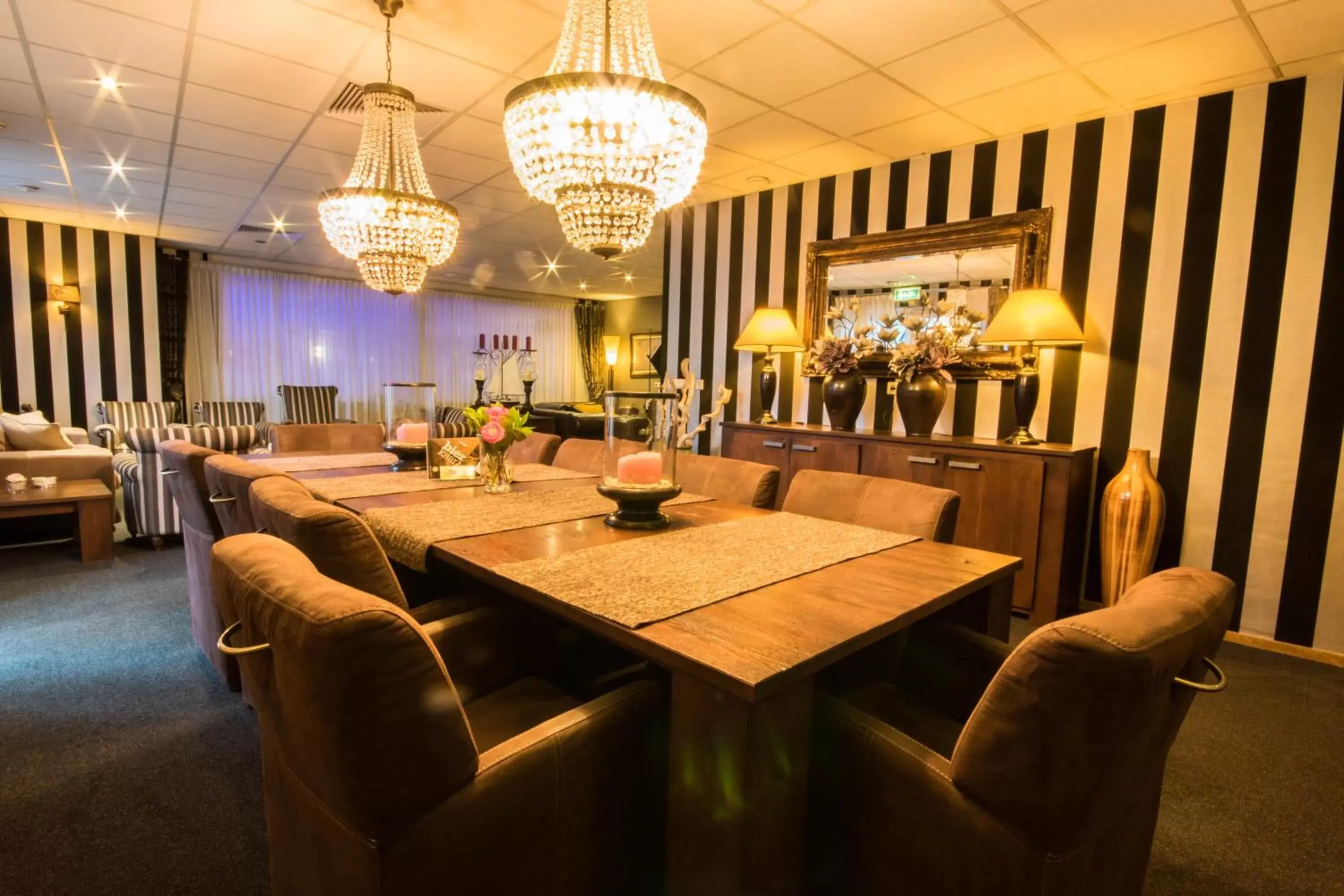 Dining area, Restaurant/Places to Eat in De Stobbe hotel & suites