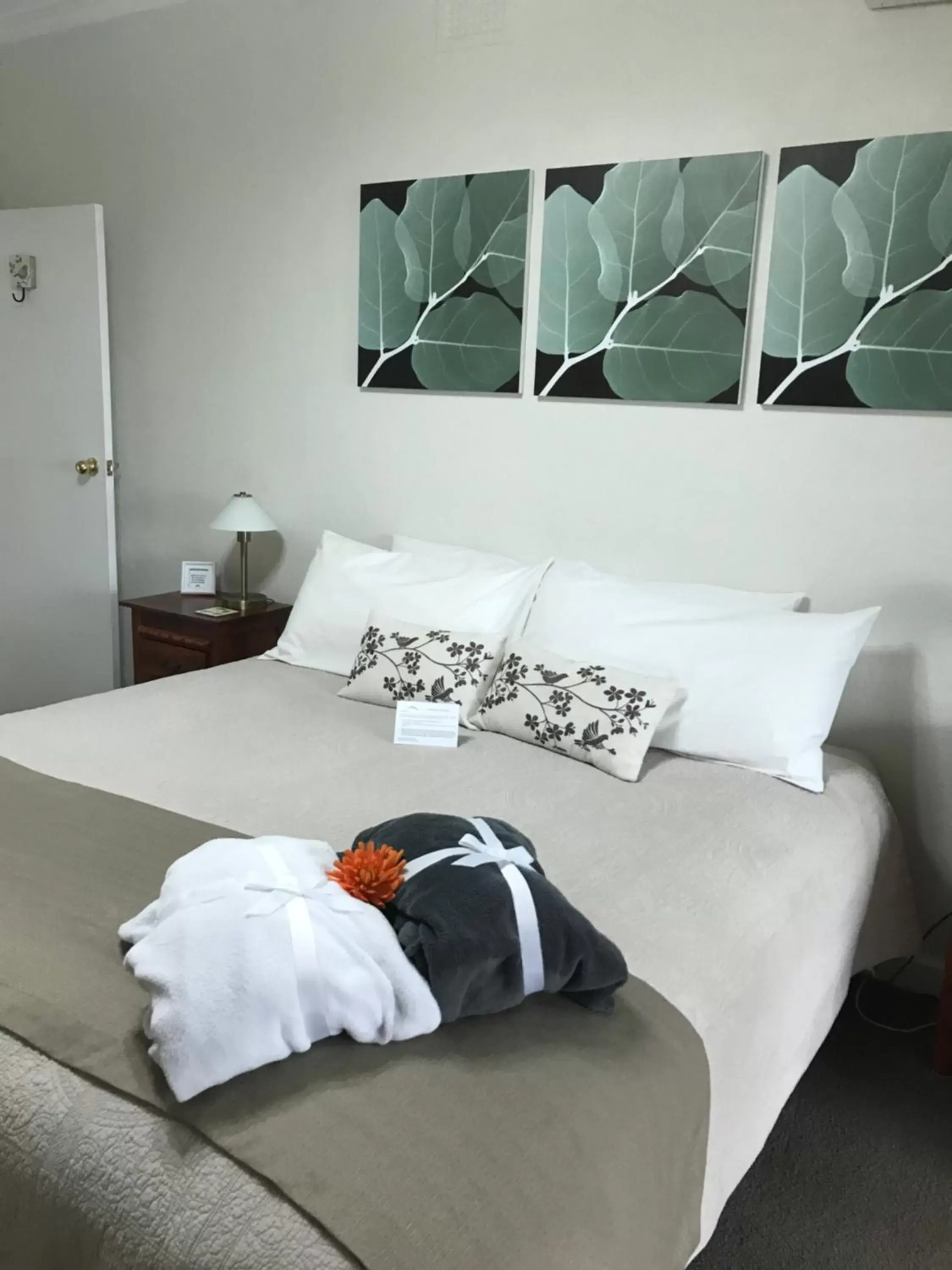 Terrace Room in Hillside Bed and Breakfast Terrace Room in Hillside Bed and Breakfast