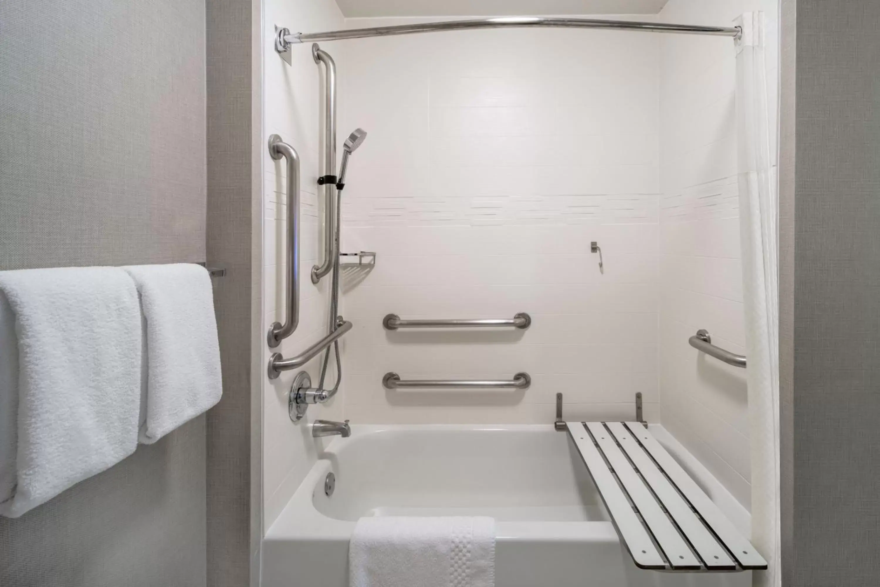 Bathroom in Residence Inn by Marriott Chicago Oak Brook