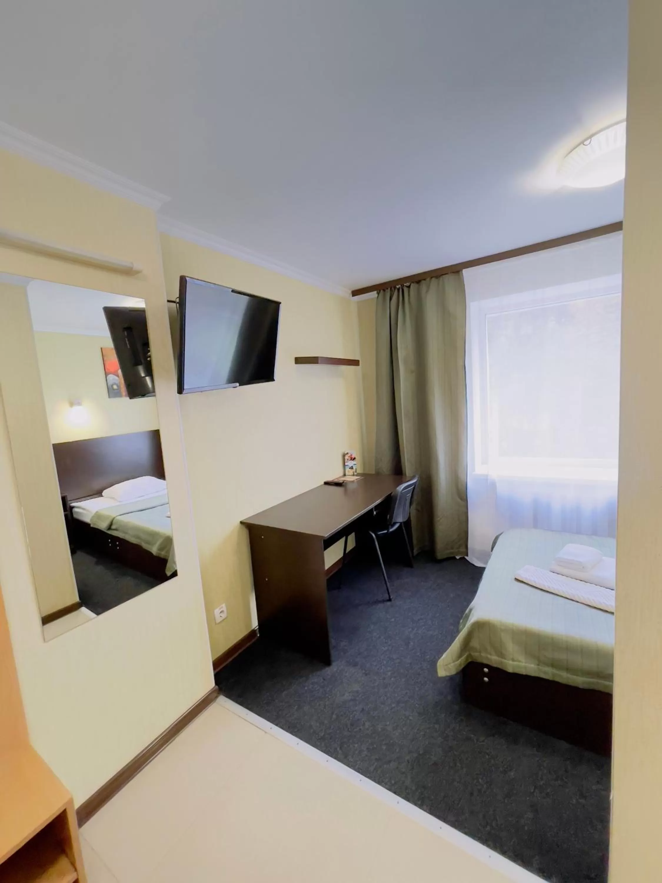 Photo of the whole room, Bed in Hotel Nivki