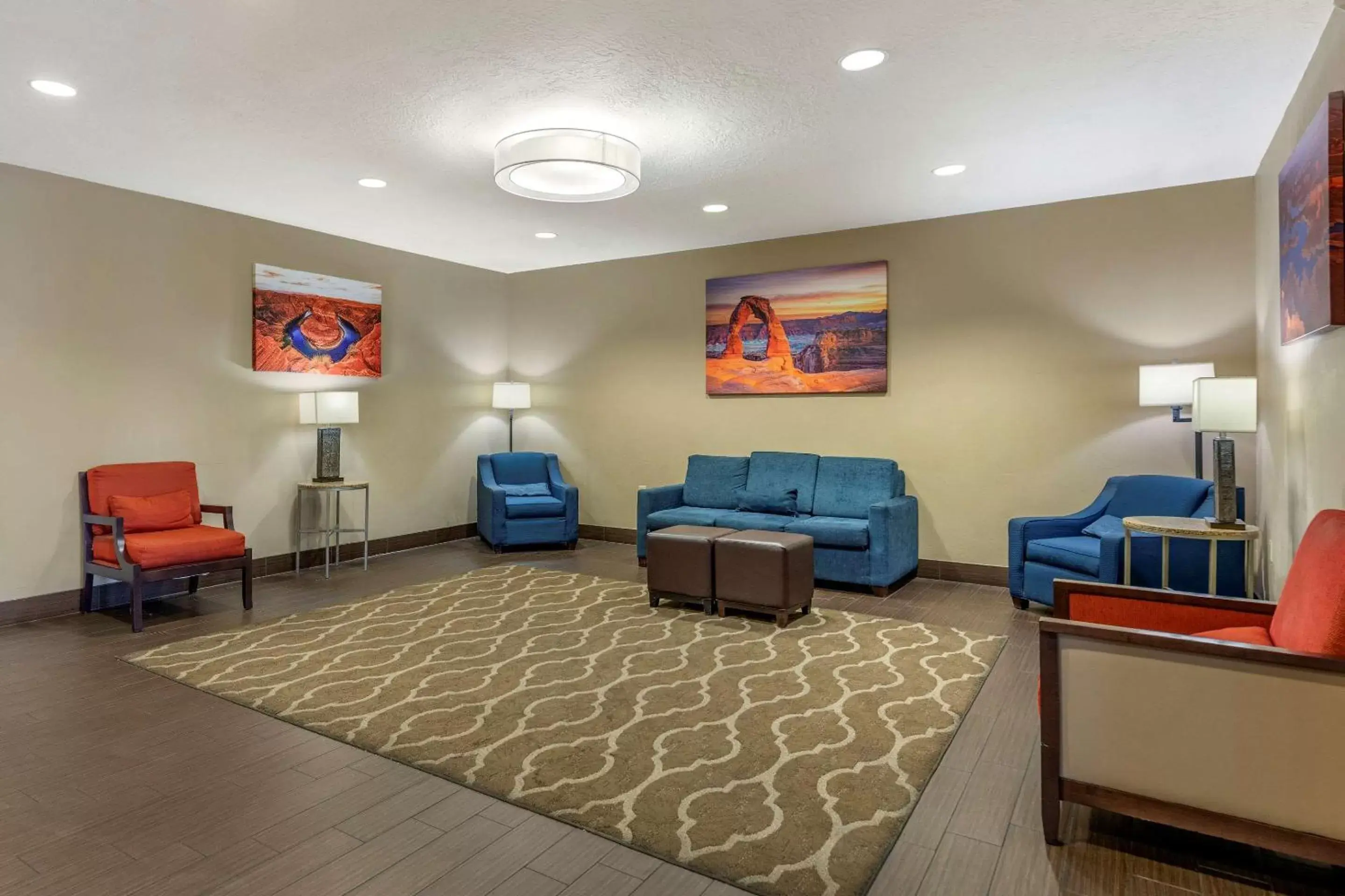 Lobby or reception, Seating Area in Comfort Inn Saint George North