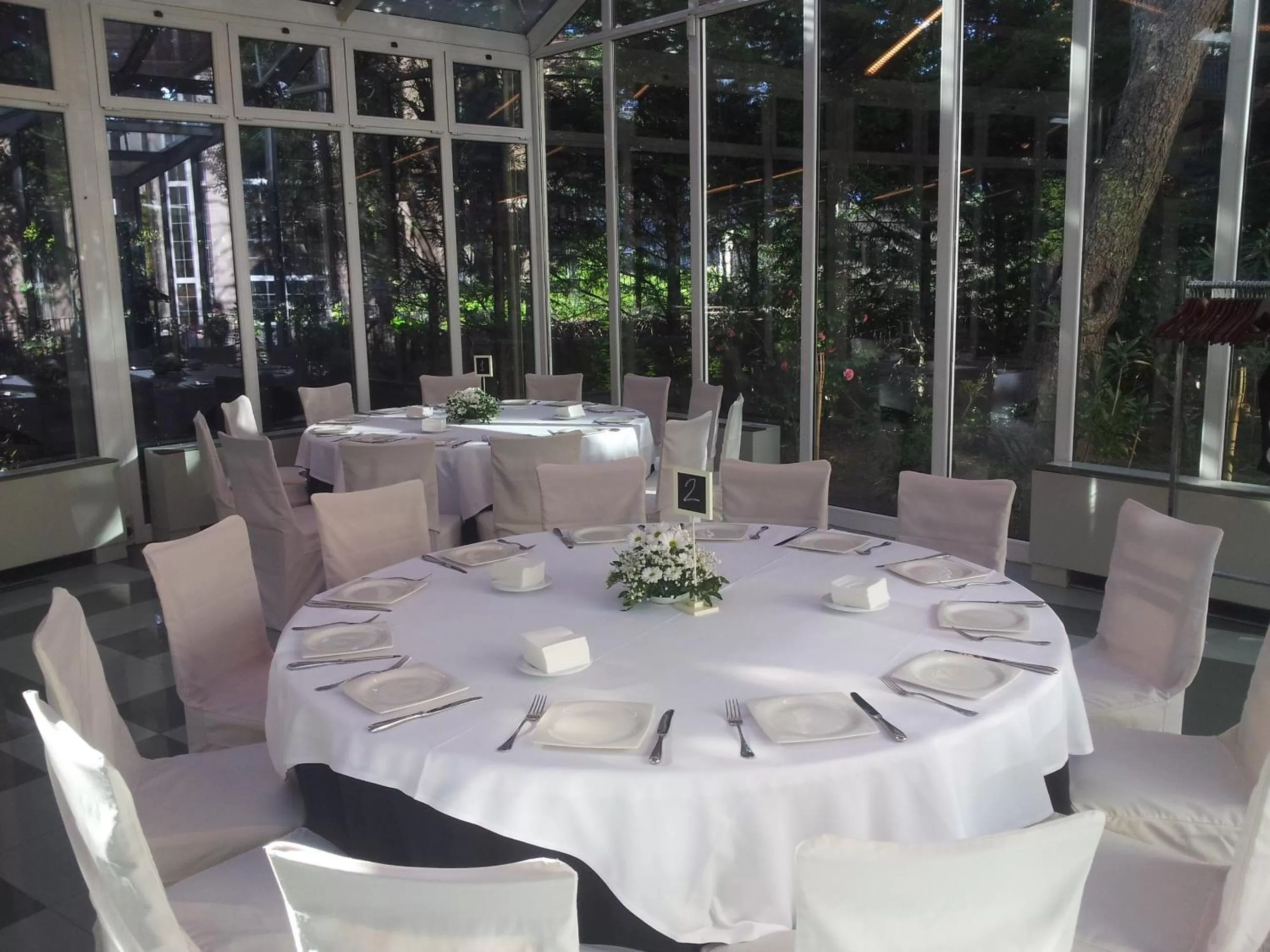 Banquet/Function facilities in Hotel Harrison Etxea