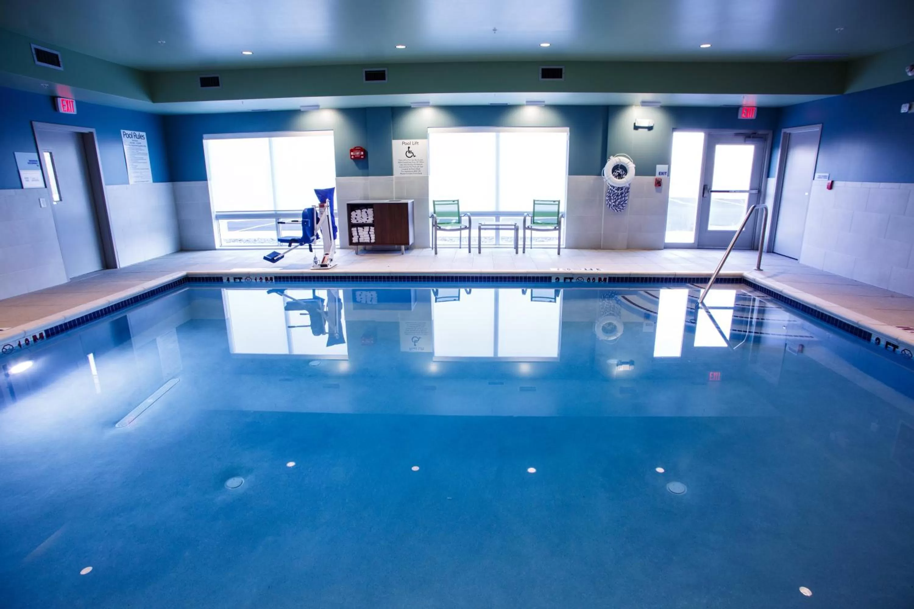 Swimming pool in Holiday Inn Express & Suites - Gettysburg by IHG