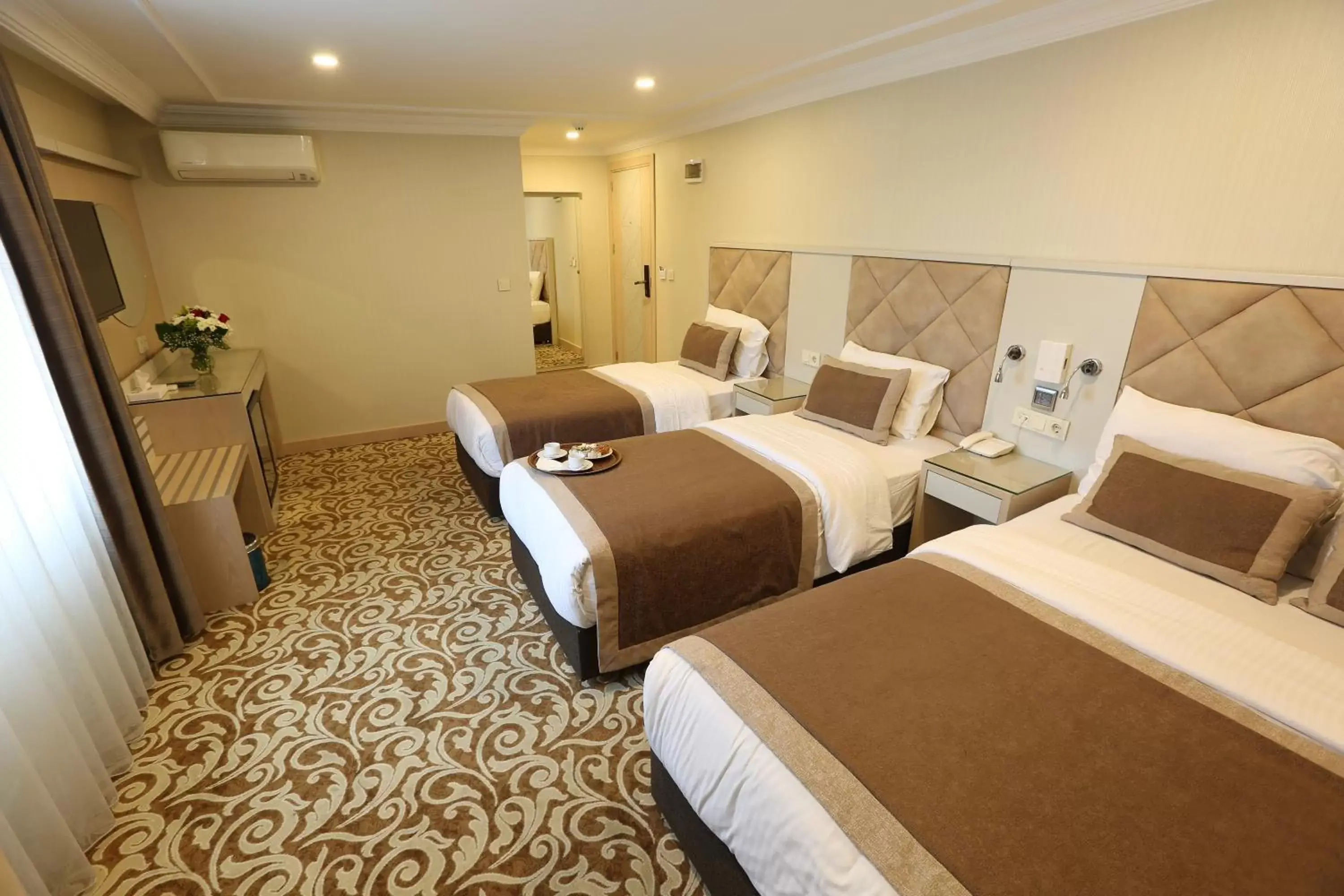 Bedroom, Bed in Alpinn Hotel Istanbul