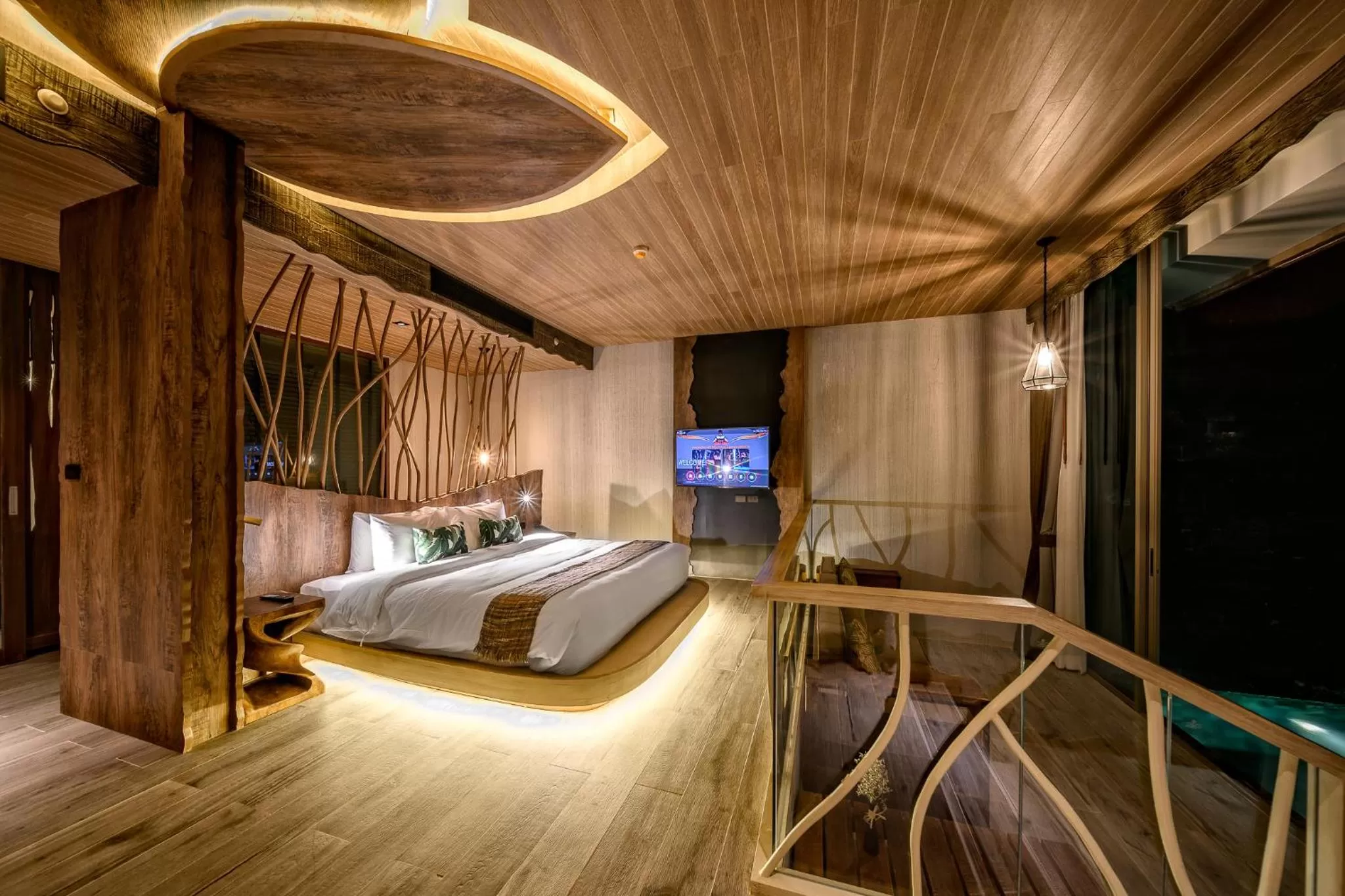 Bed in Kalima Resort and Villas Khao Lak