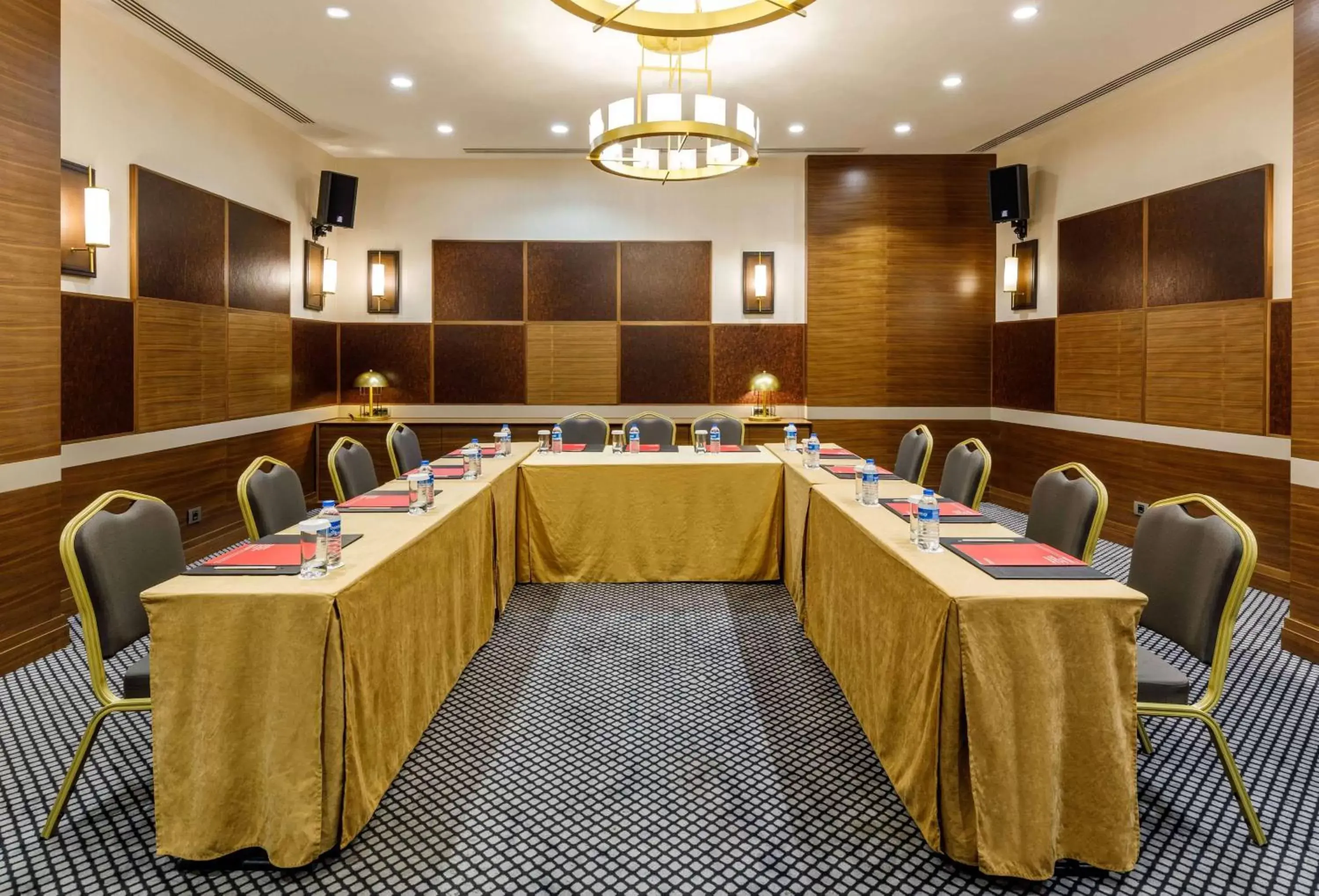 Meeting/conference room in Ramada by Wyndham Istanbul Golden Horn