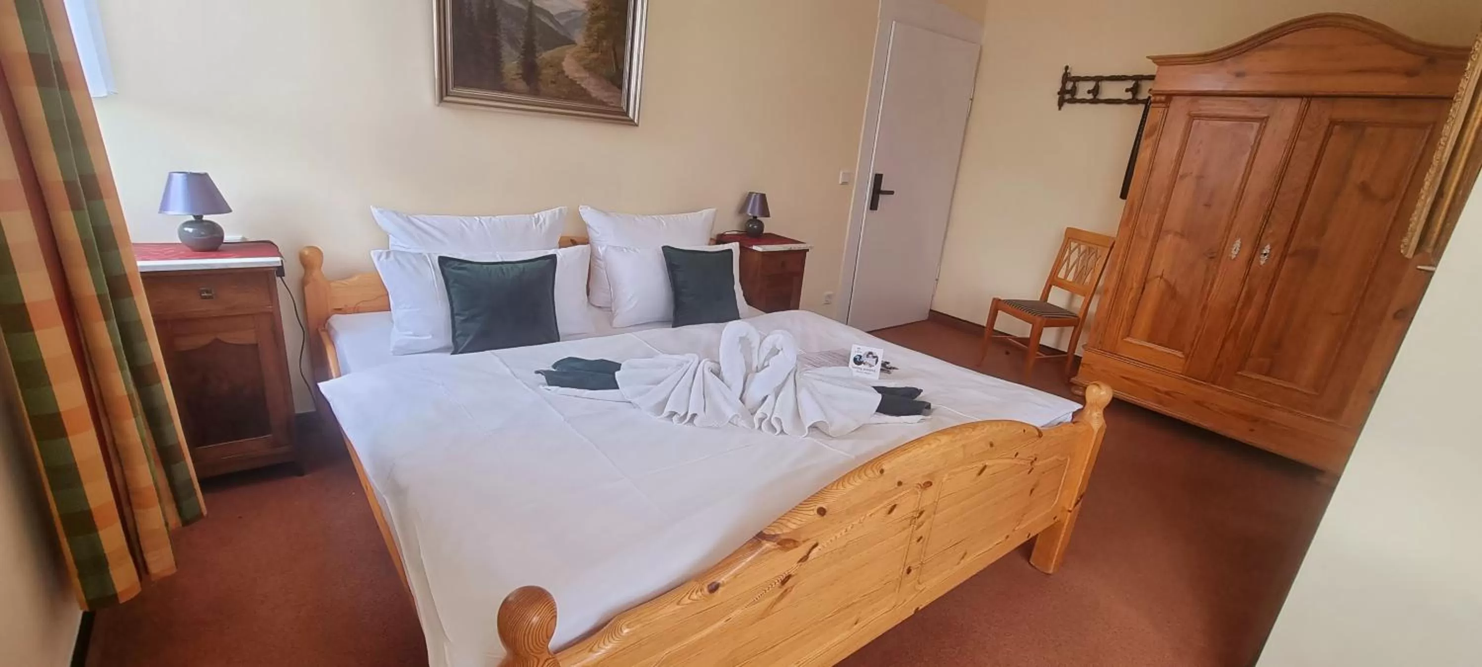 Photo of the whole room, Bed in Hotel Elisabeth-Ilse