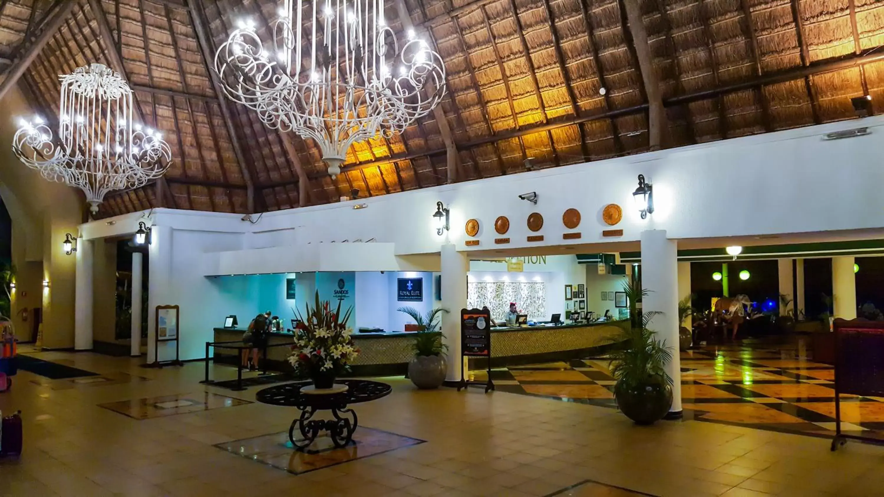 Lobby or reception, Restaurant/Places to Eat in Sandos Caracol Eco Resort All Inclusive