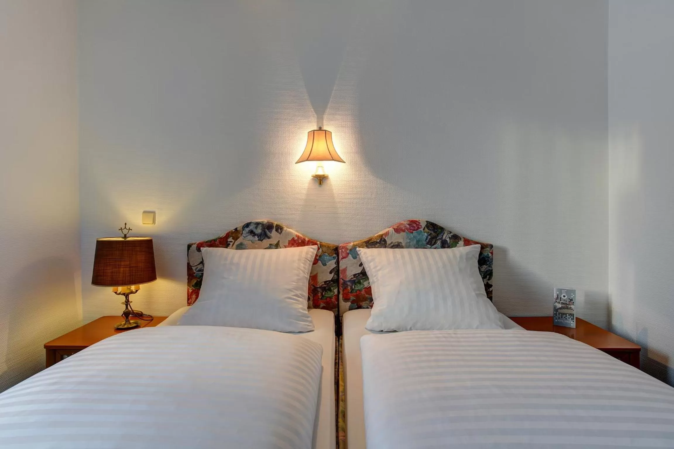 Photo of the whole room, Bed in Centro Hotel Arde Köln City, Trademark Collection by Wyndham