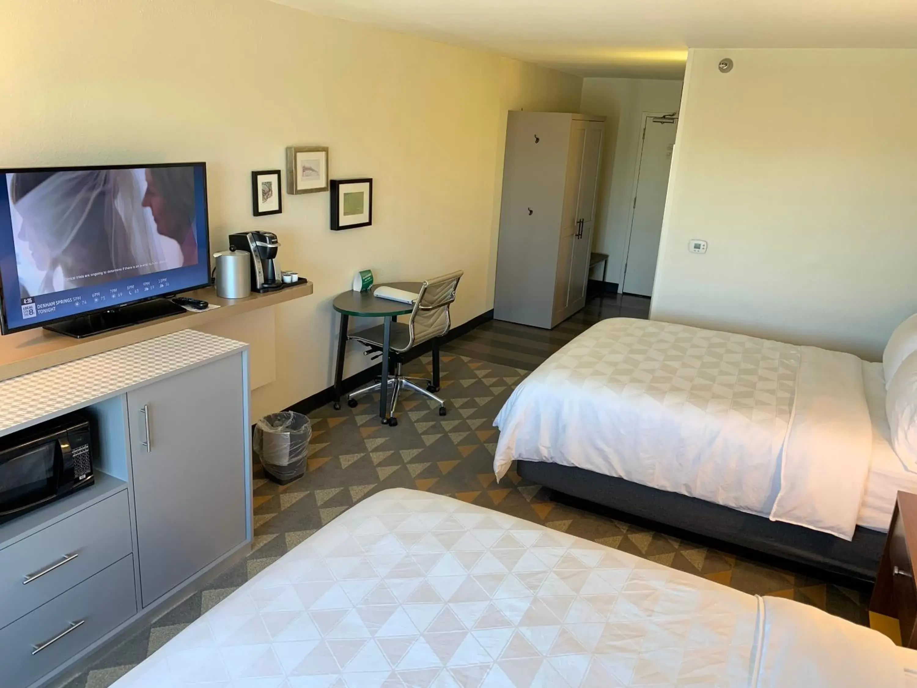 Photo of the whole room in Holiday Inn Baton Rouge-South, an IHG Hotel