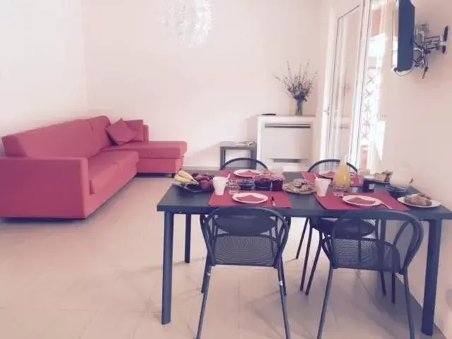 Living room, Dining Area in Residence Villa Paradiso