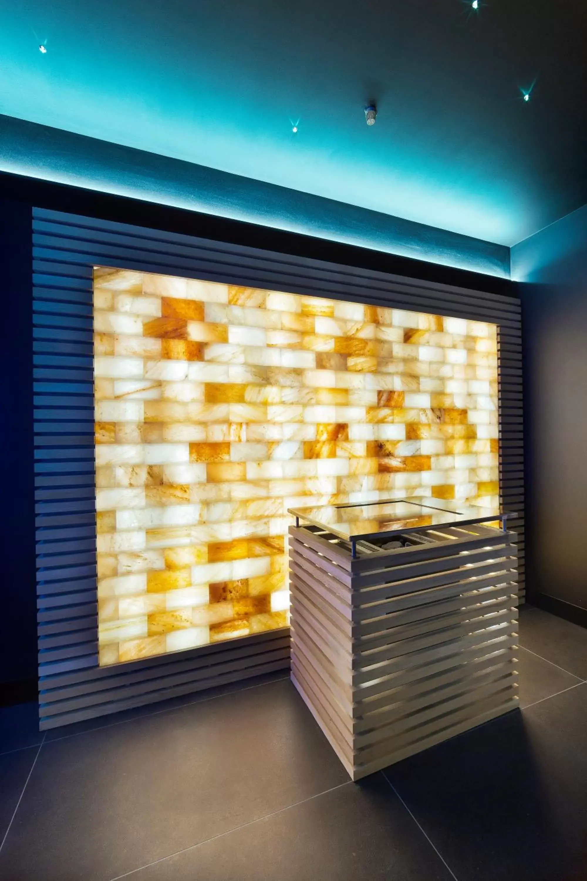 Spa and wellness centre/facilities in Vip's Motel Luxury Accommodation & Spa Spa and wellness centre/facilities in Vip's Motel Luxury Accommodation & Spa