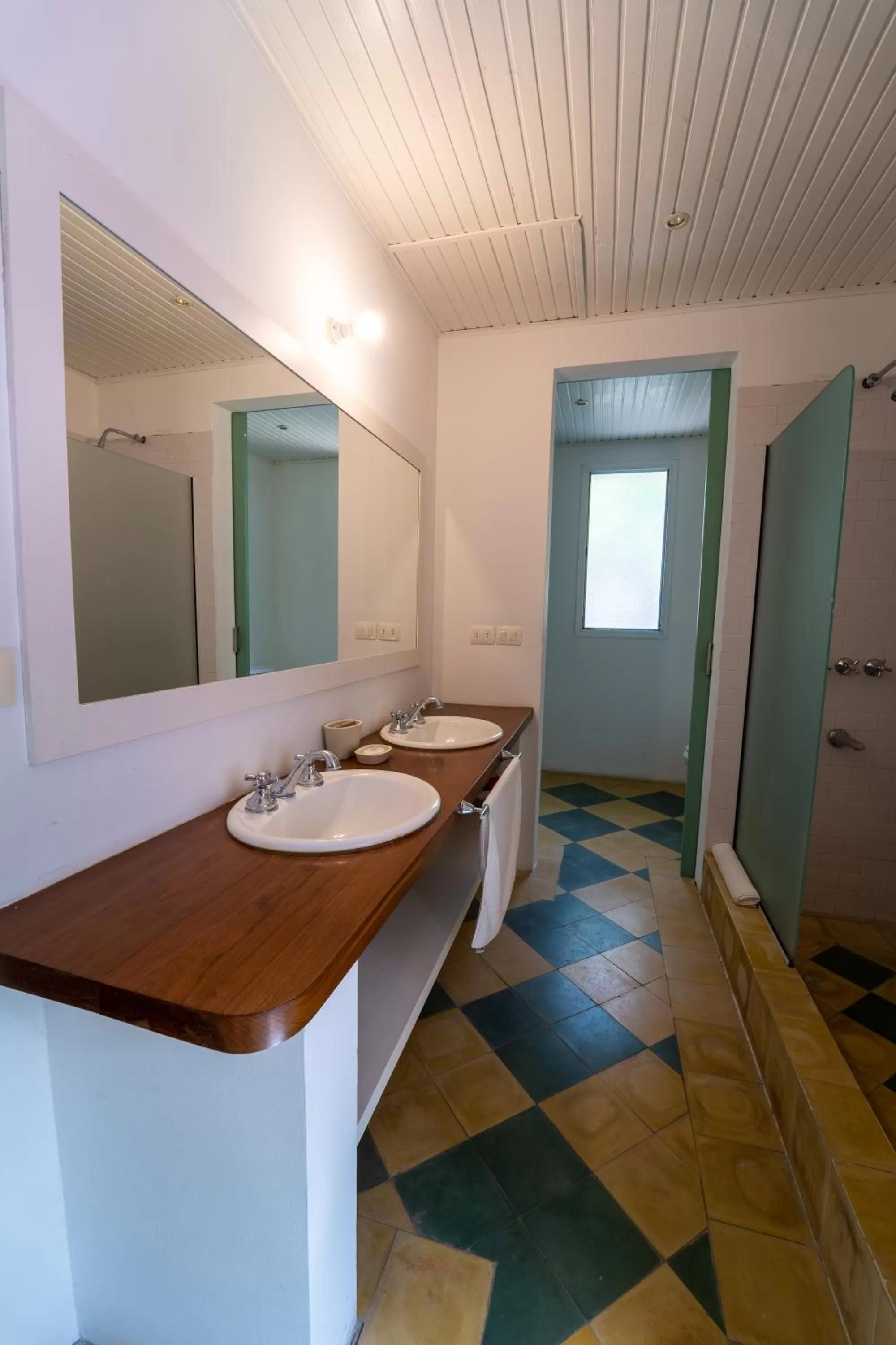 Bathroom in Suites Camacho