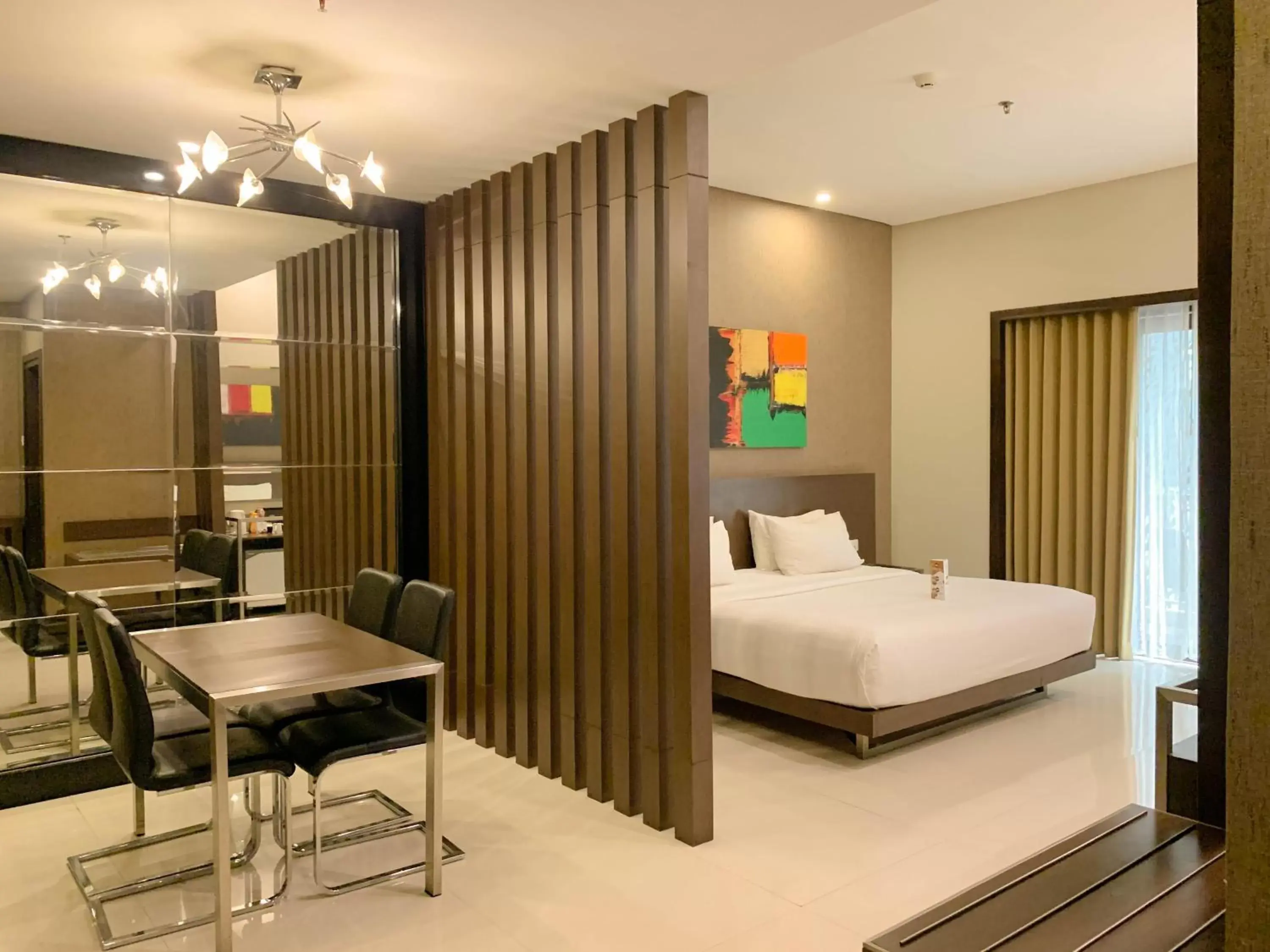 Bed in Savana Hotel & Convention Malang