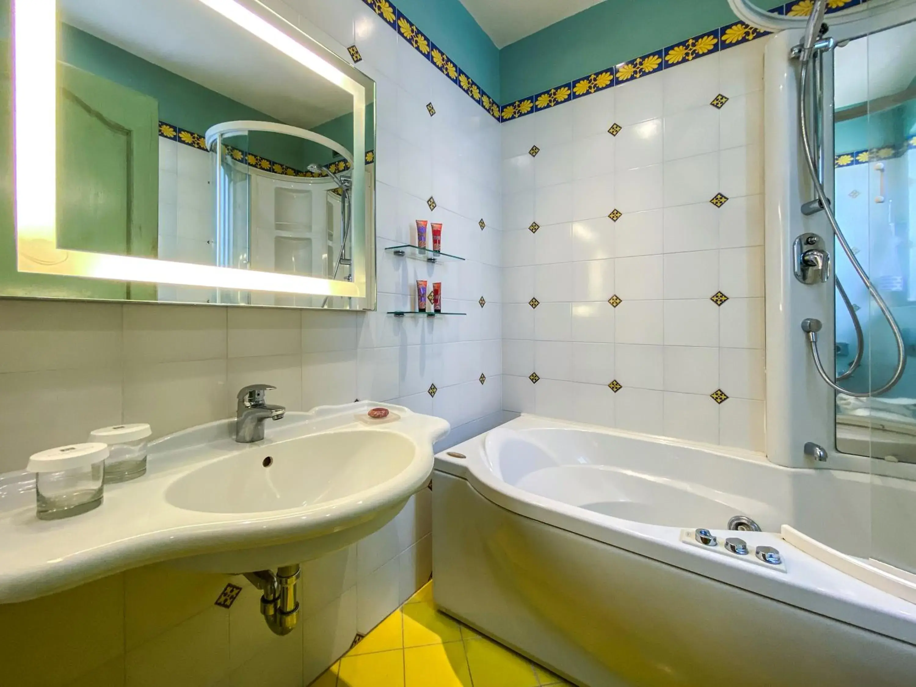 Bathroom in Hotel Villa Ducale