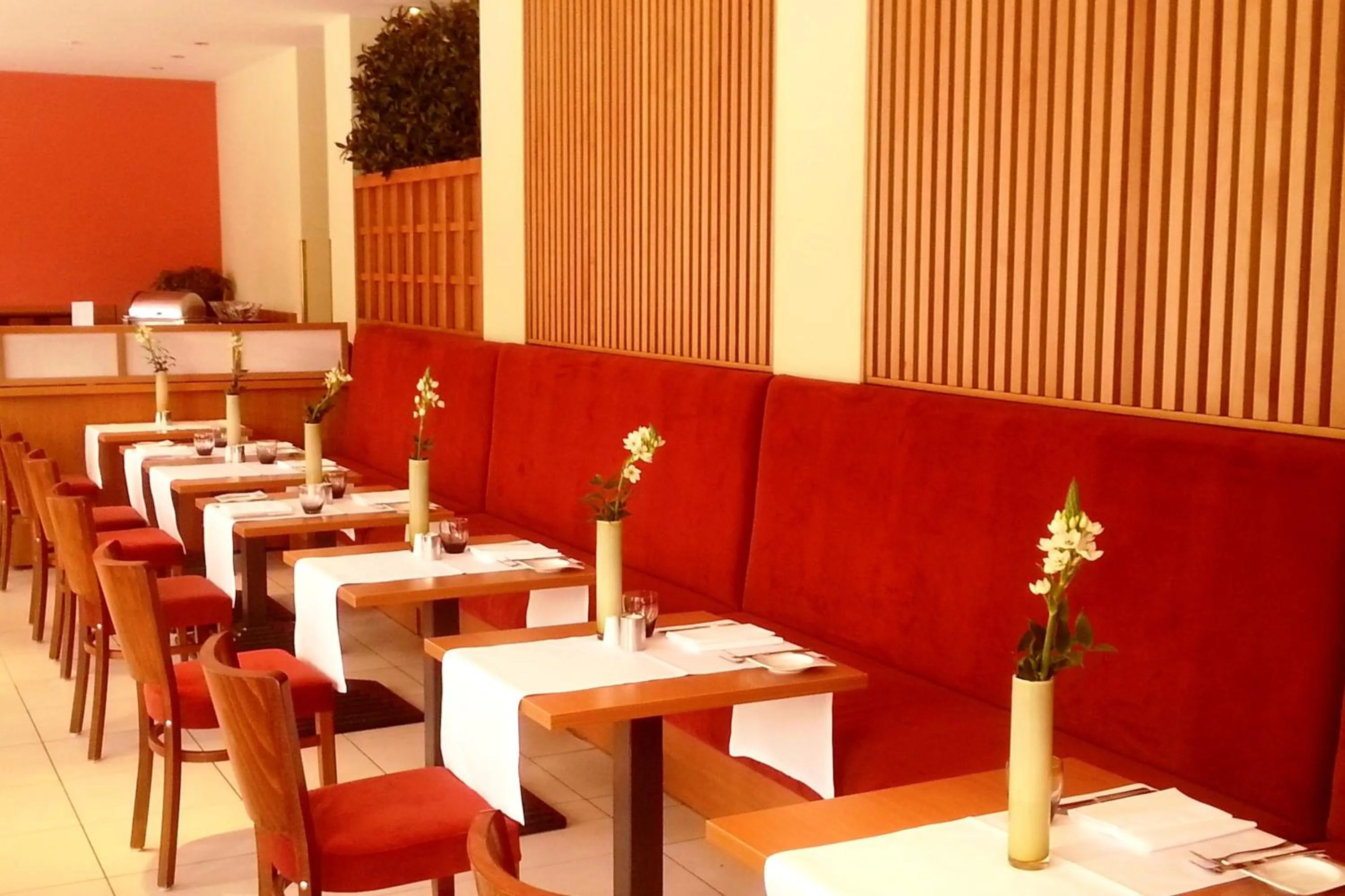 Restaurant/places to eat in relexa hotel Stuttgarter Hof
