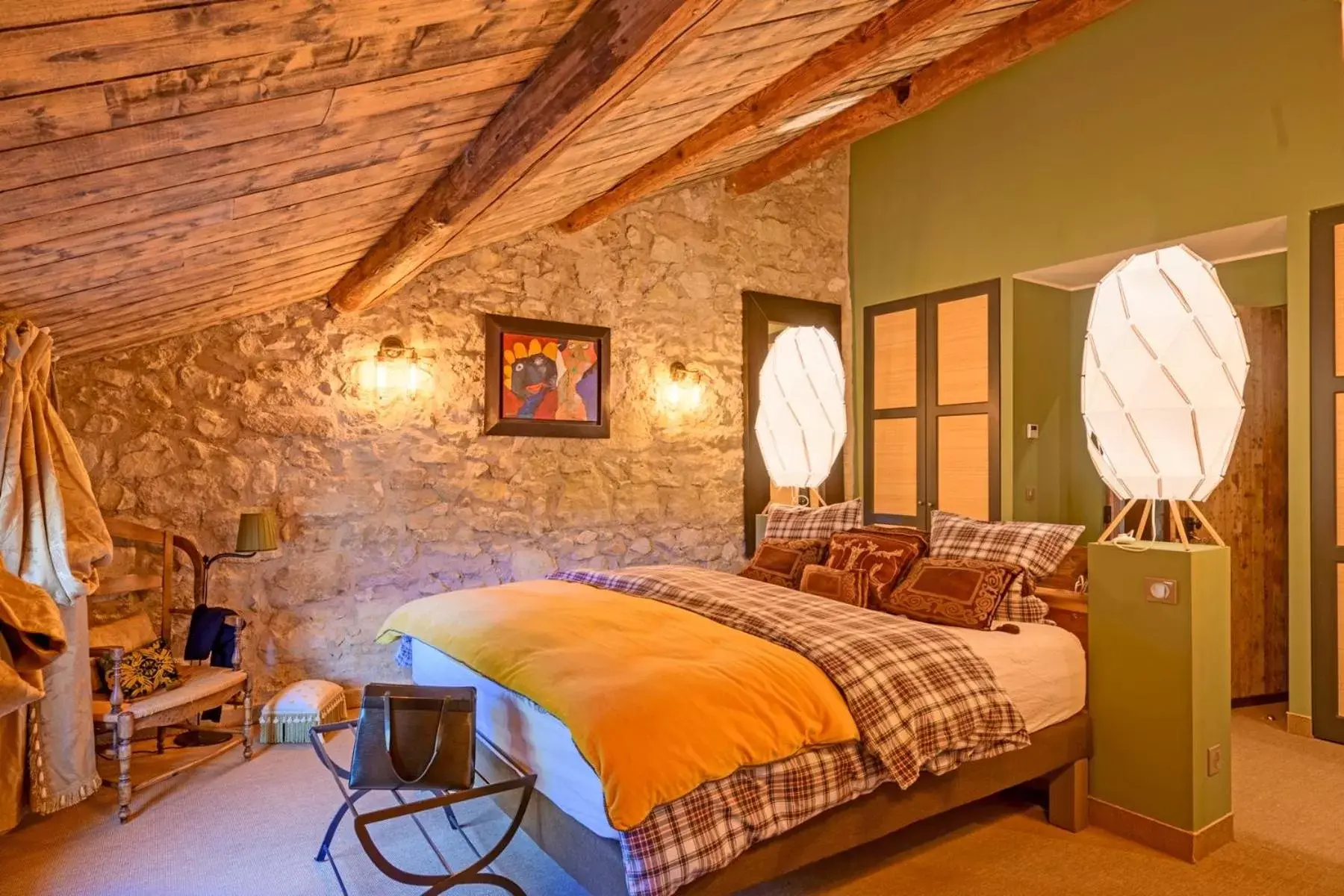 Bedroom, Bed in Bastide de Bellegarde