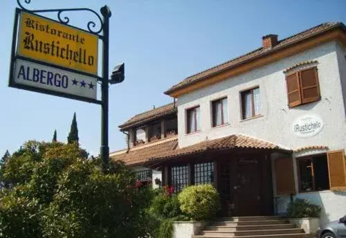 Property Building in Hotel Il Rustichello