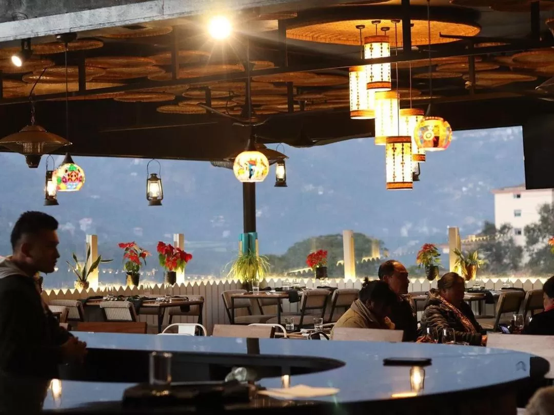 Lounge or bar in Five Gangtok