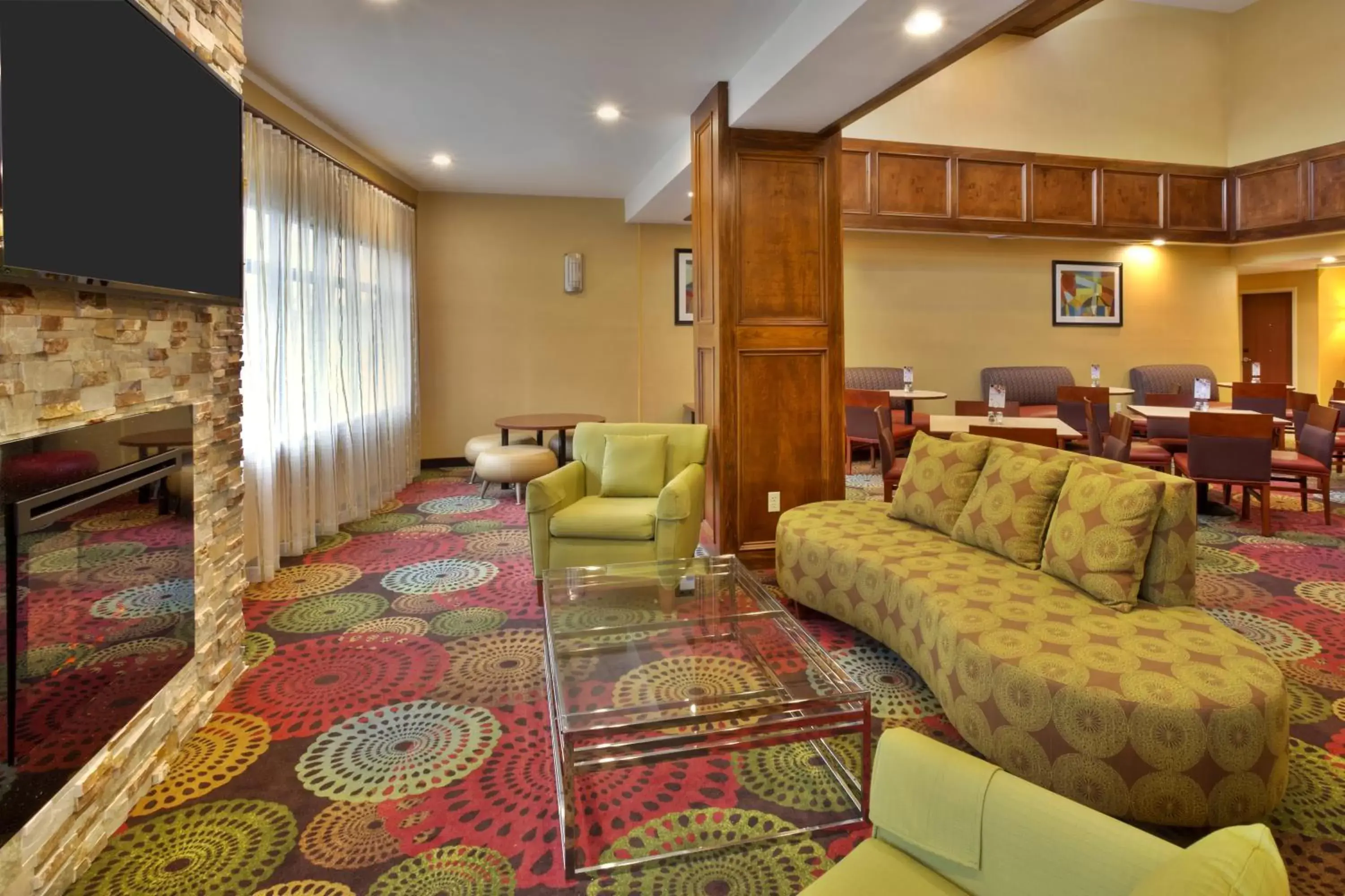 Property building, Seating Area in Holiday Inn Express Frankenmuth, an IHG Hotel