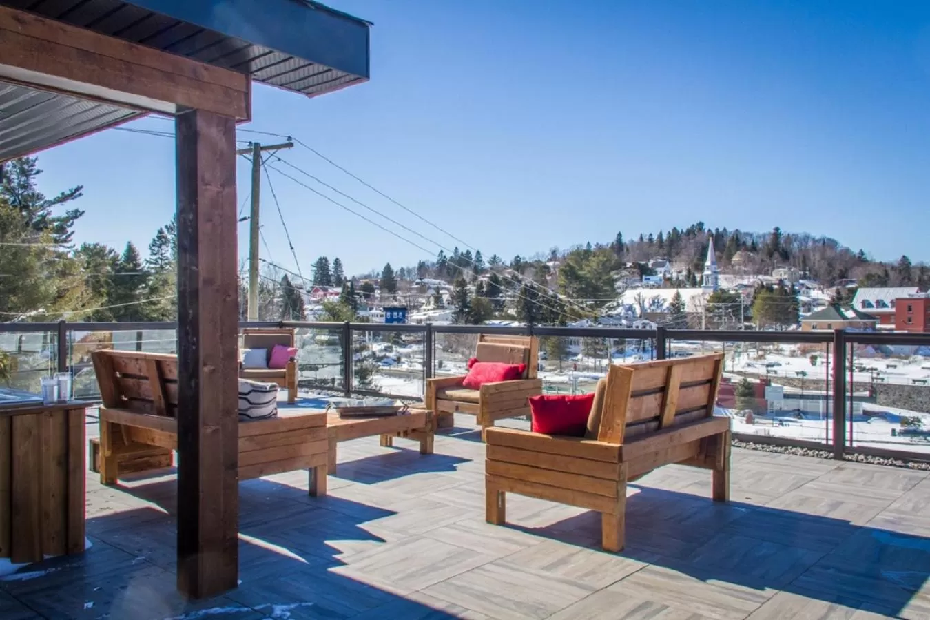 Property building in Le Viking Resort