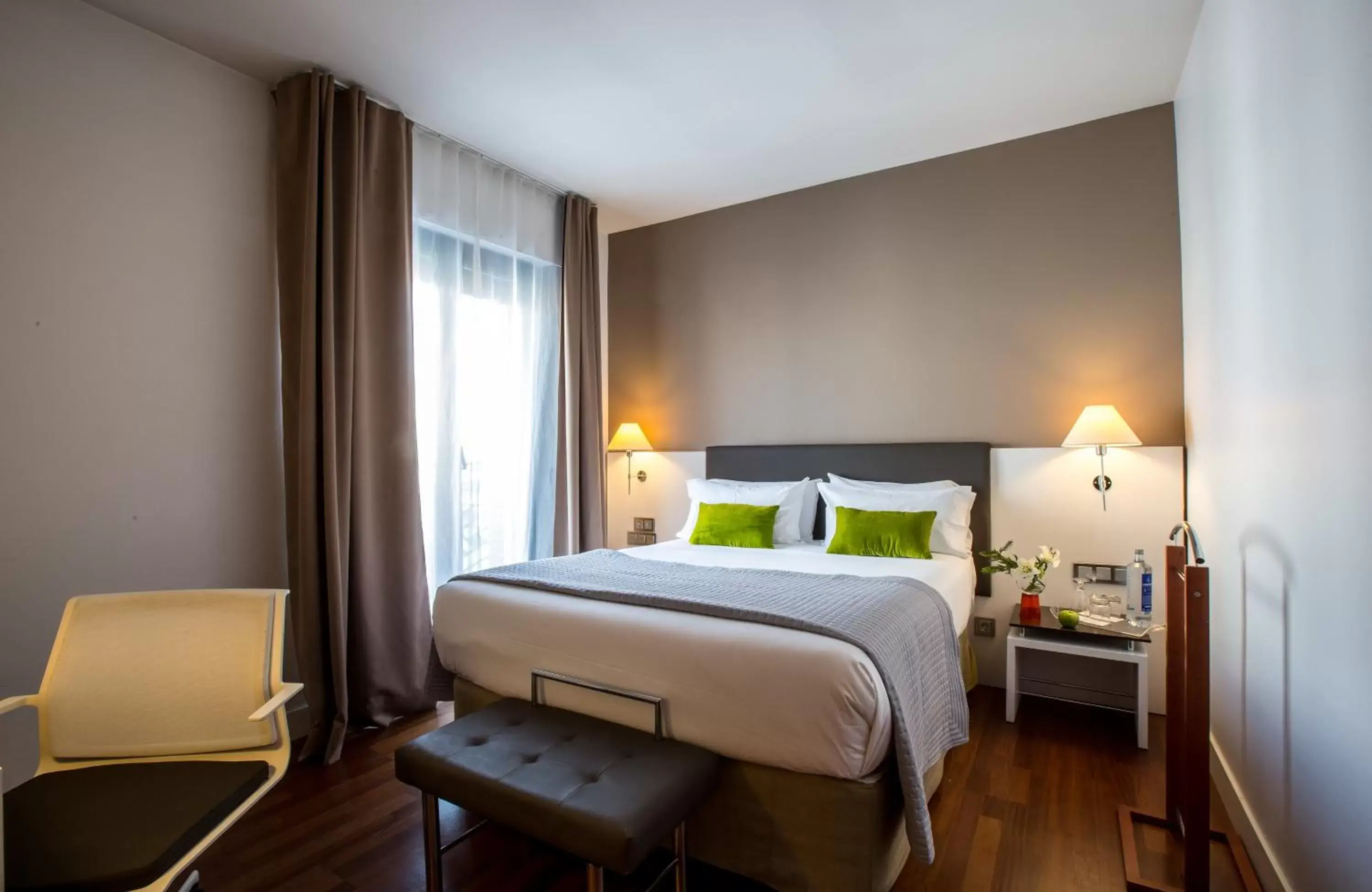 Bedroom, Bed in Leonardo Boutique Hotel Madrid