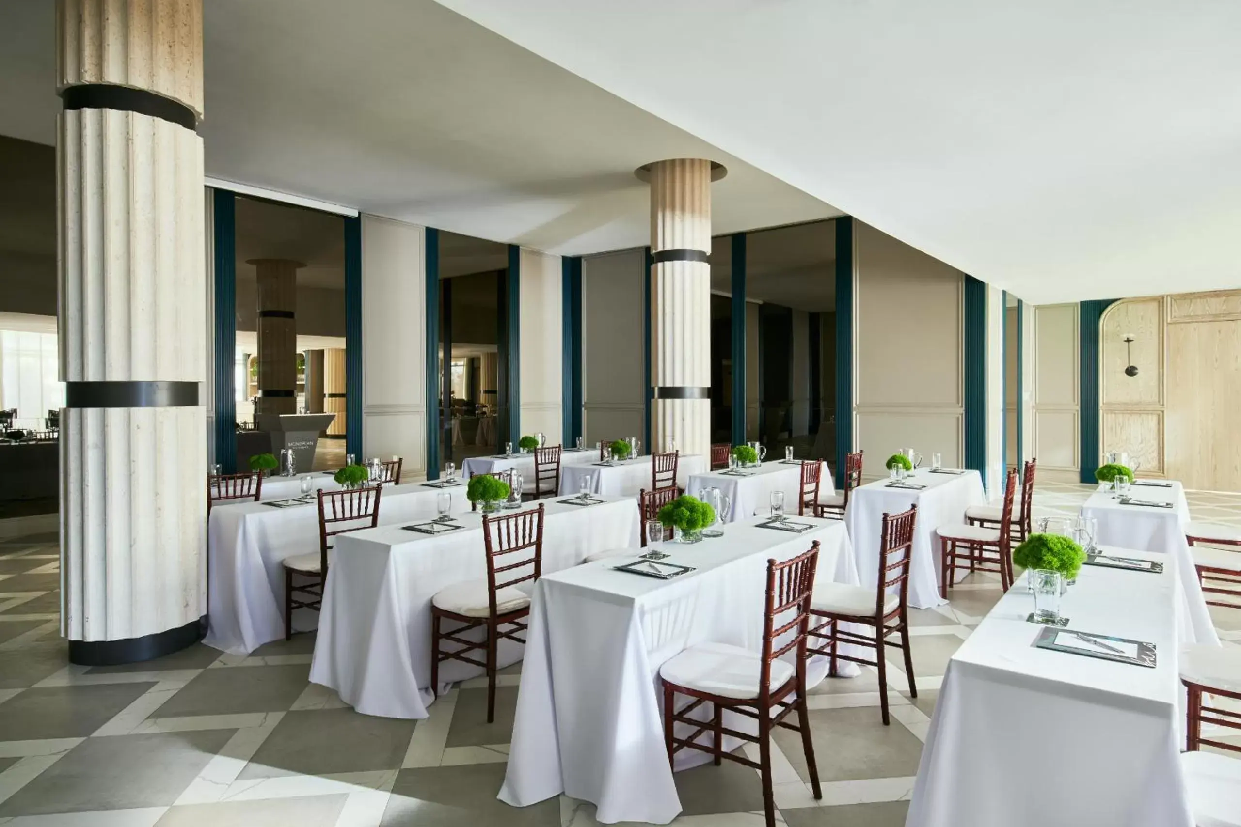 Banquet/Function facilities, Restaurant/Places to Eat in Mondrian South Beach