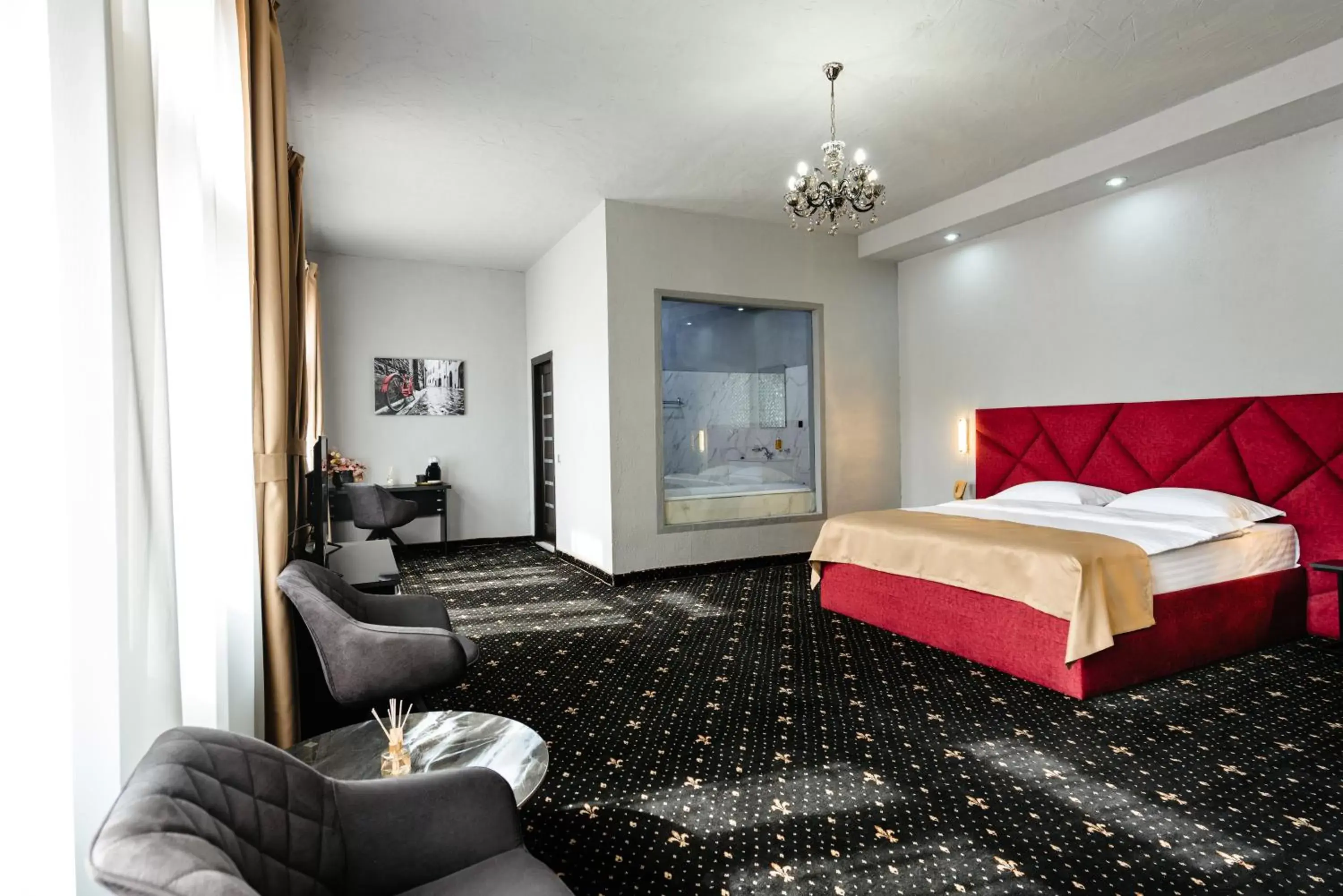 Deluxe Double Room in Palace Bulevard Inn Deluxe Double Room in Palace Bulevard Inn