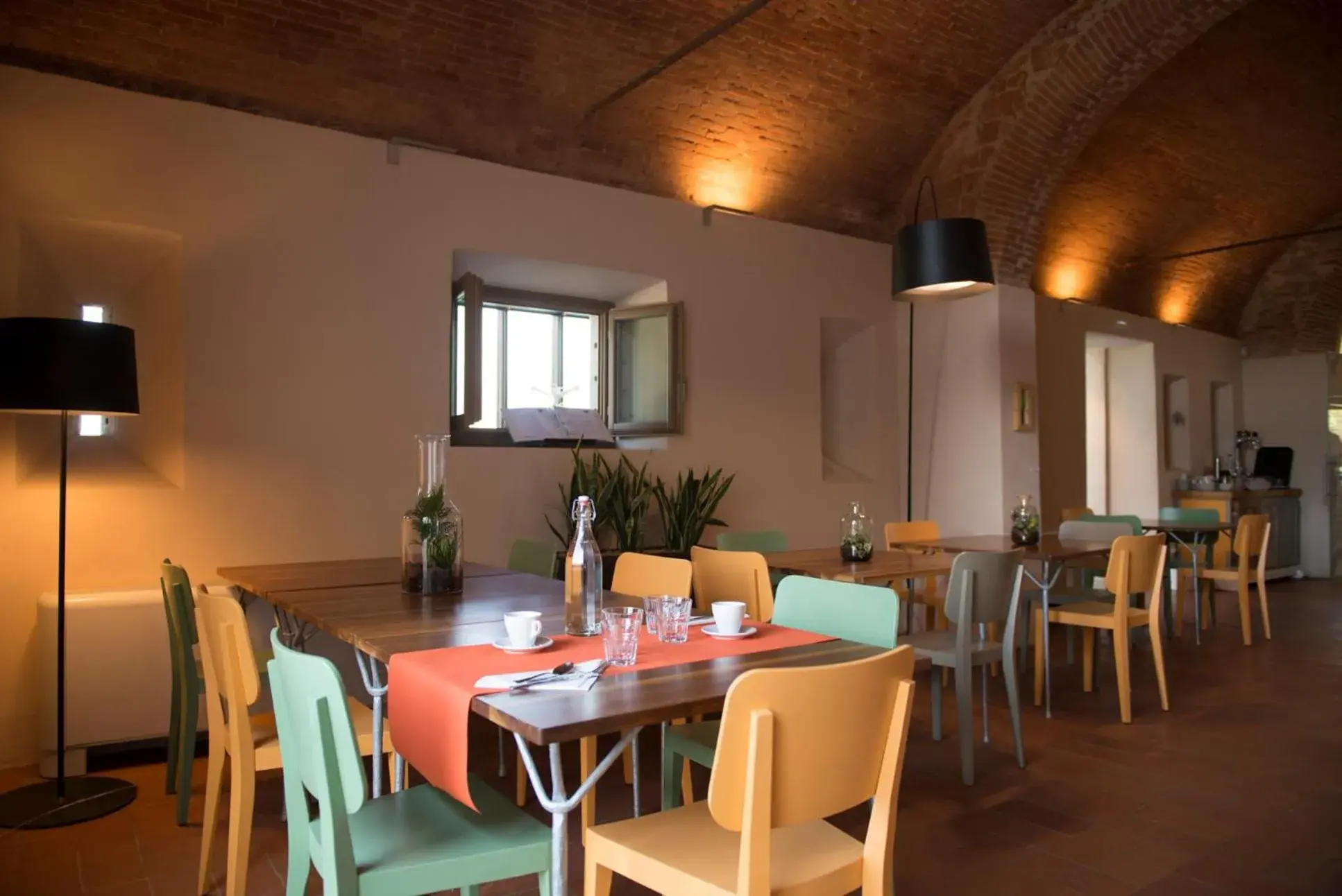 Restaurant/Places to Eat in Pistoia Nursery Campus