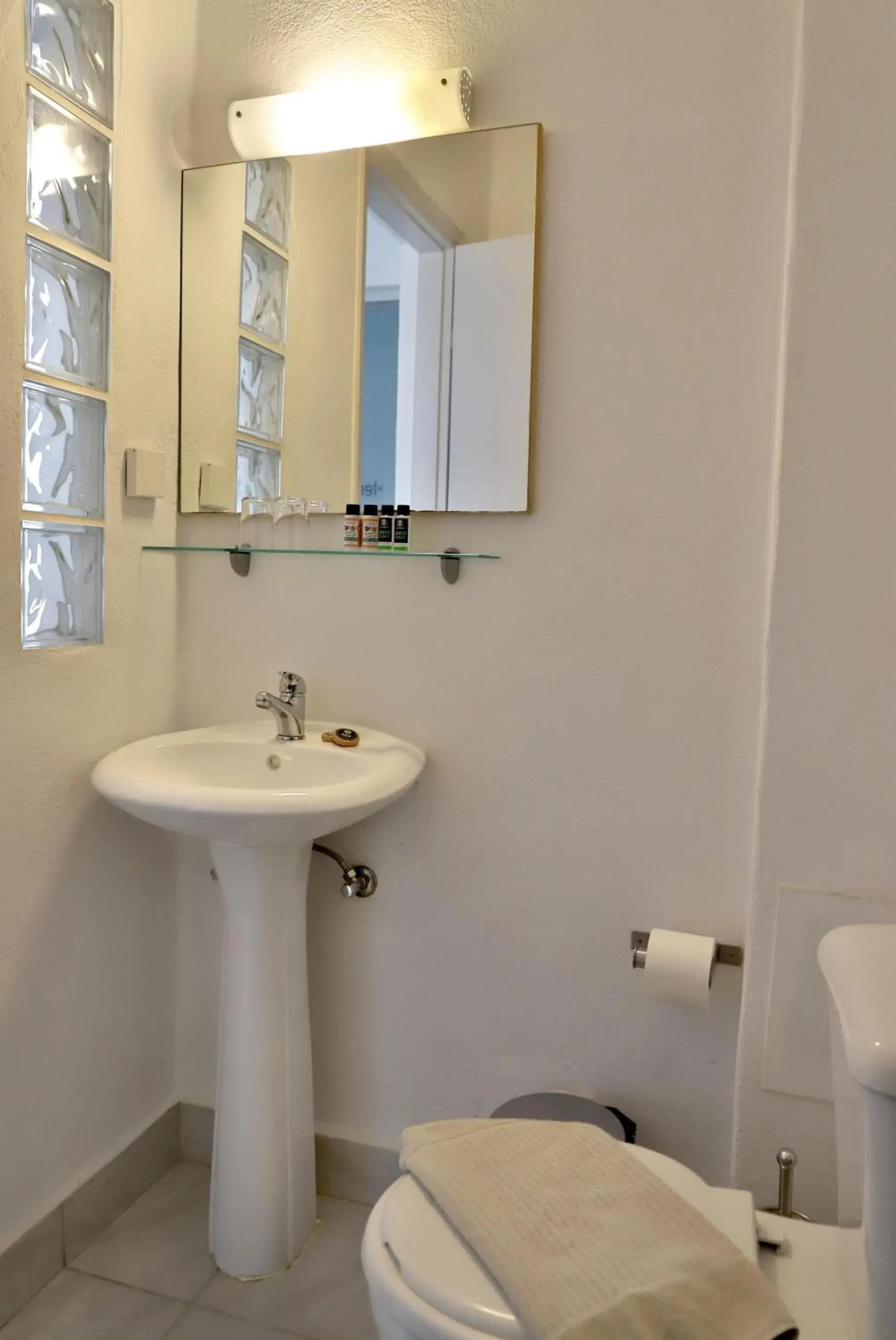 Bathroom in Elounda Krini Hotel
