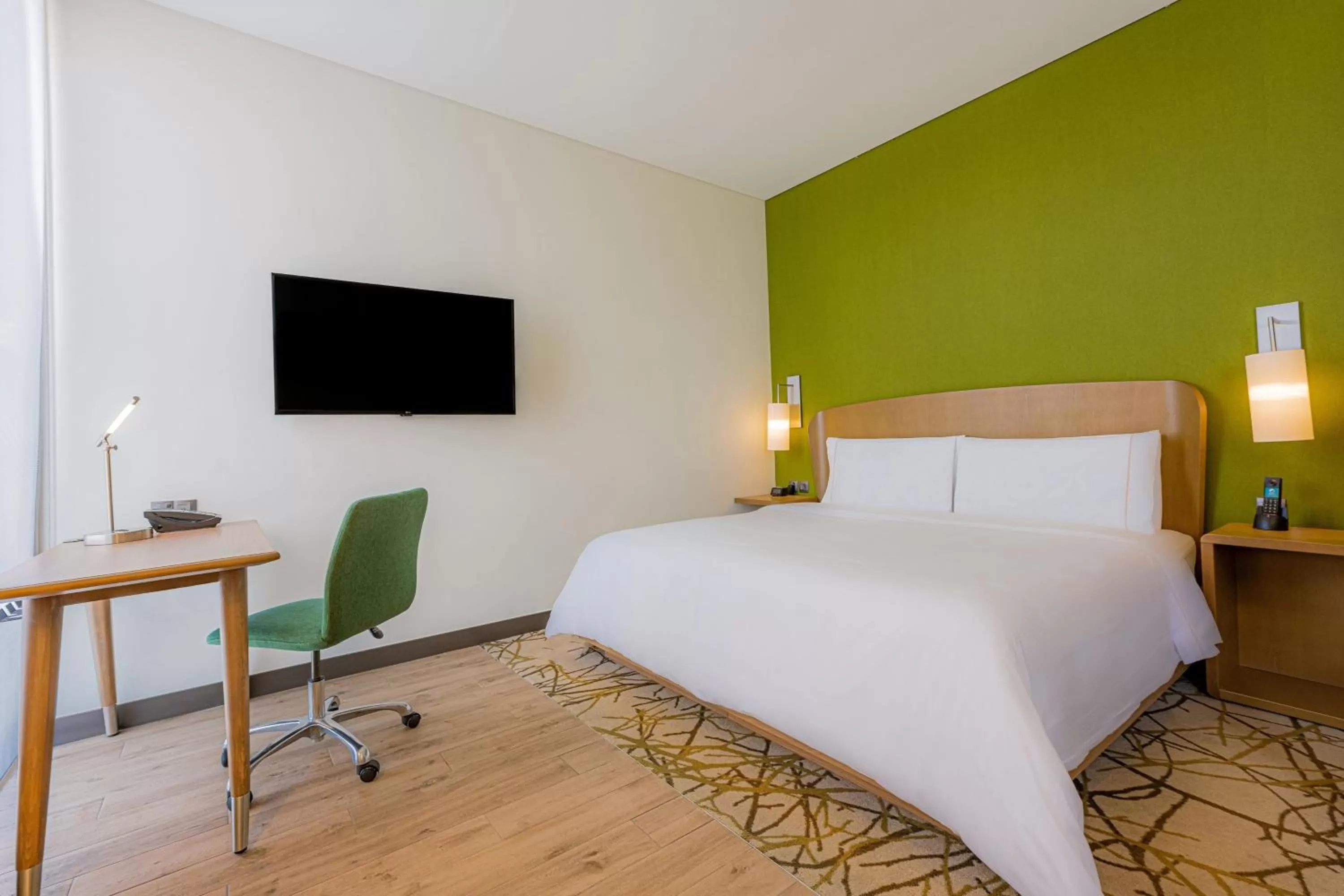 Photo of the whole room, Bed in Element Me'aisam, Dubai