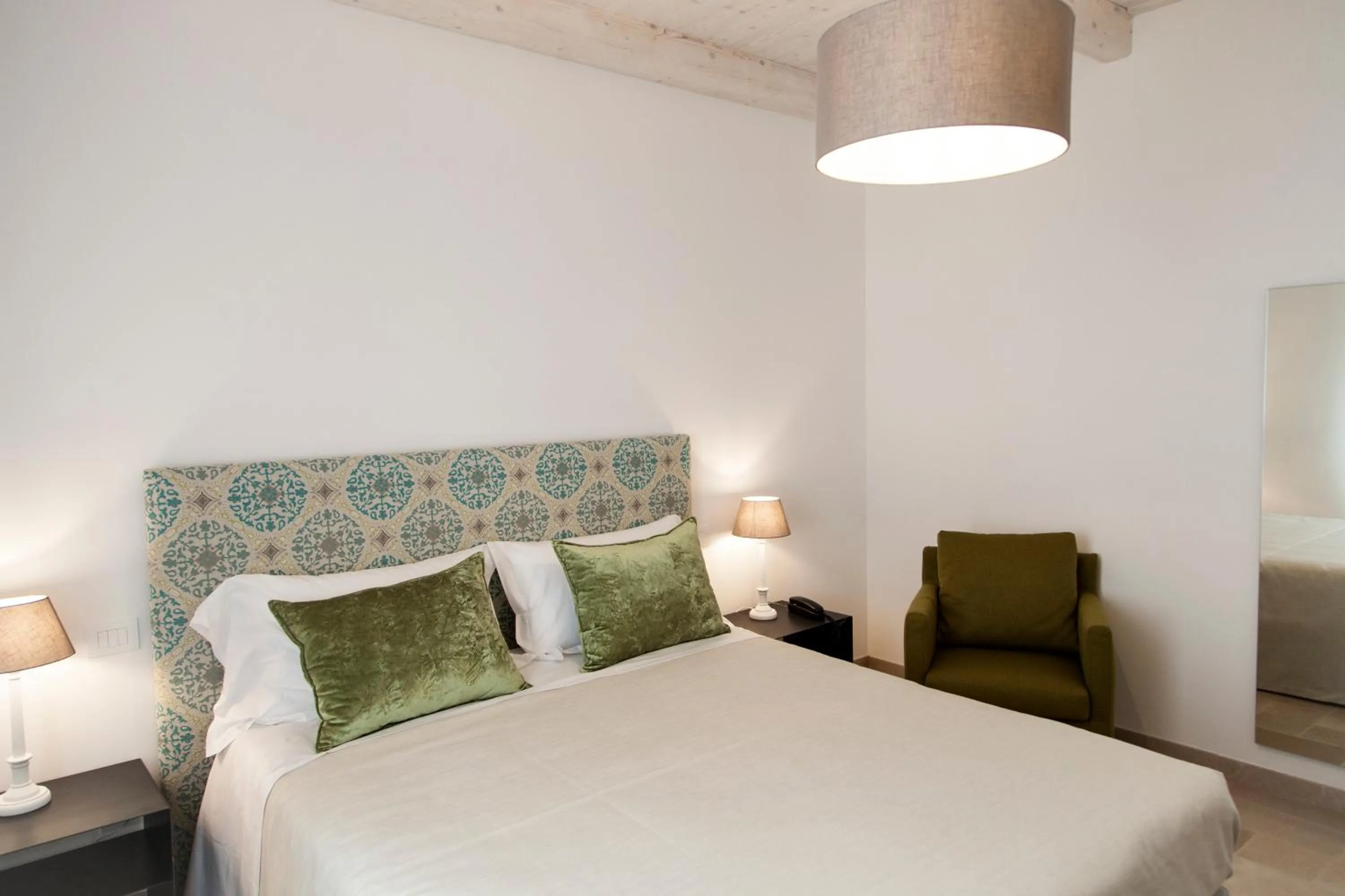 Photo of the whole room, Bed in Ottolire Resort