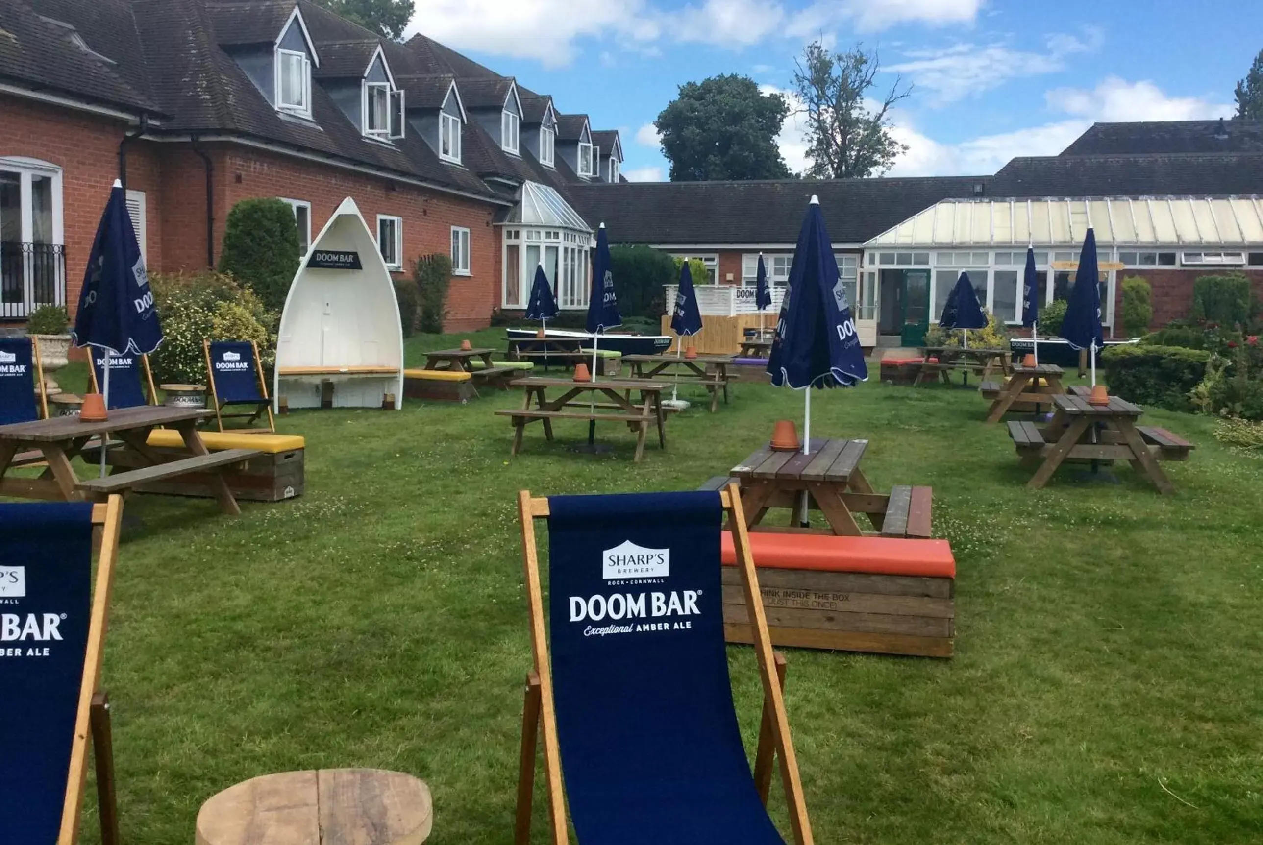 Garden in Strawberry Bank Hotel, NEC