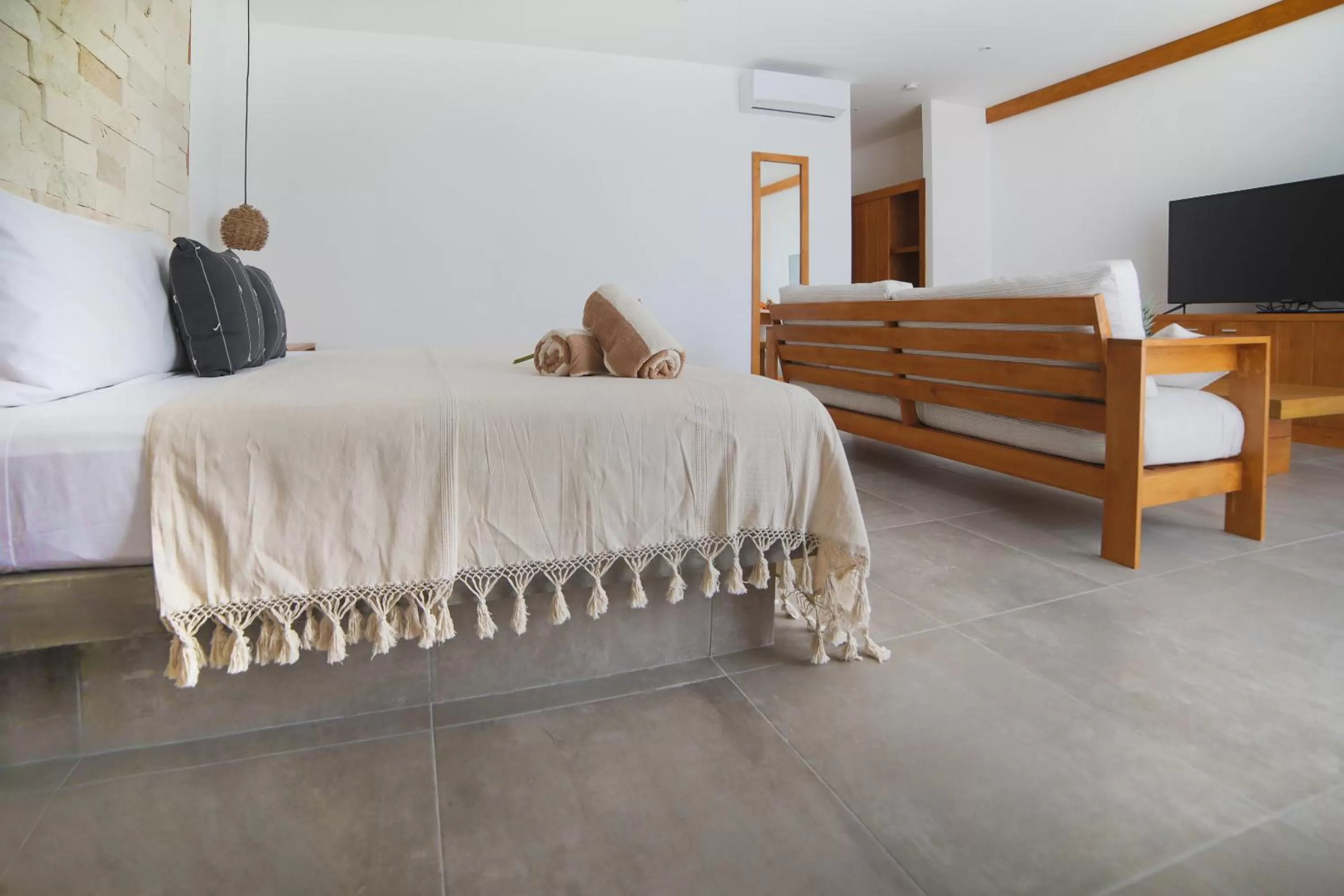 People, Bed in Hotel Blanco Tulum Adults Only