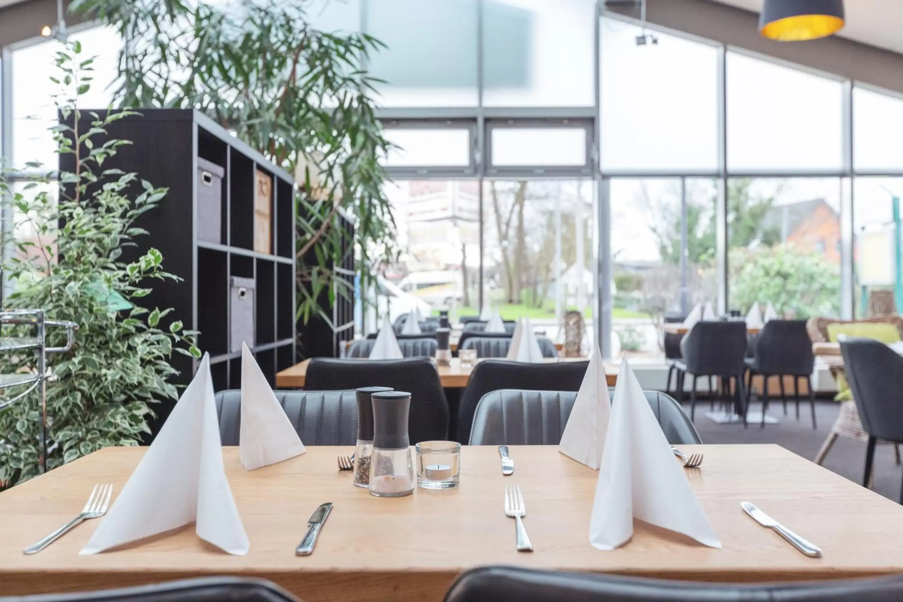 Restaurant/Places to Eat in Select Hotel Elmshorn
