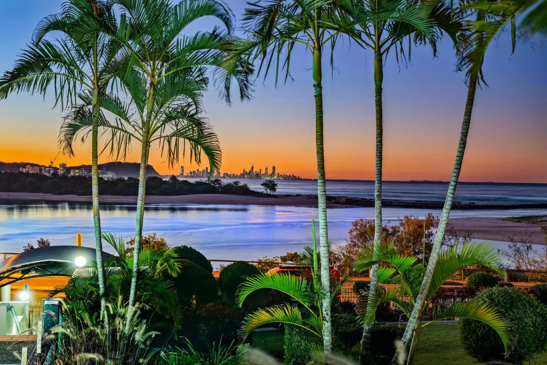 Swimming Pool in Little Cove Currumbin