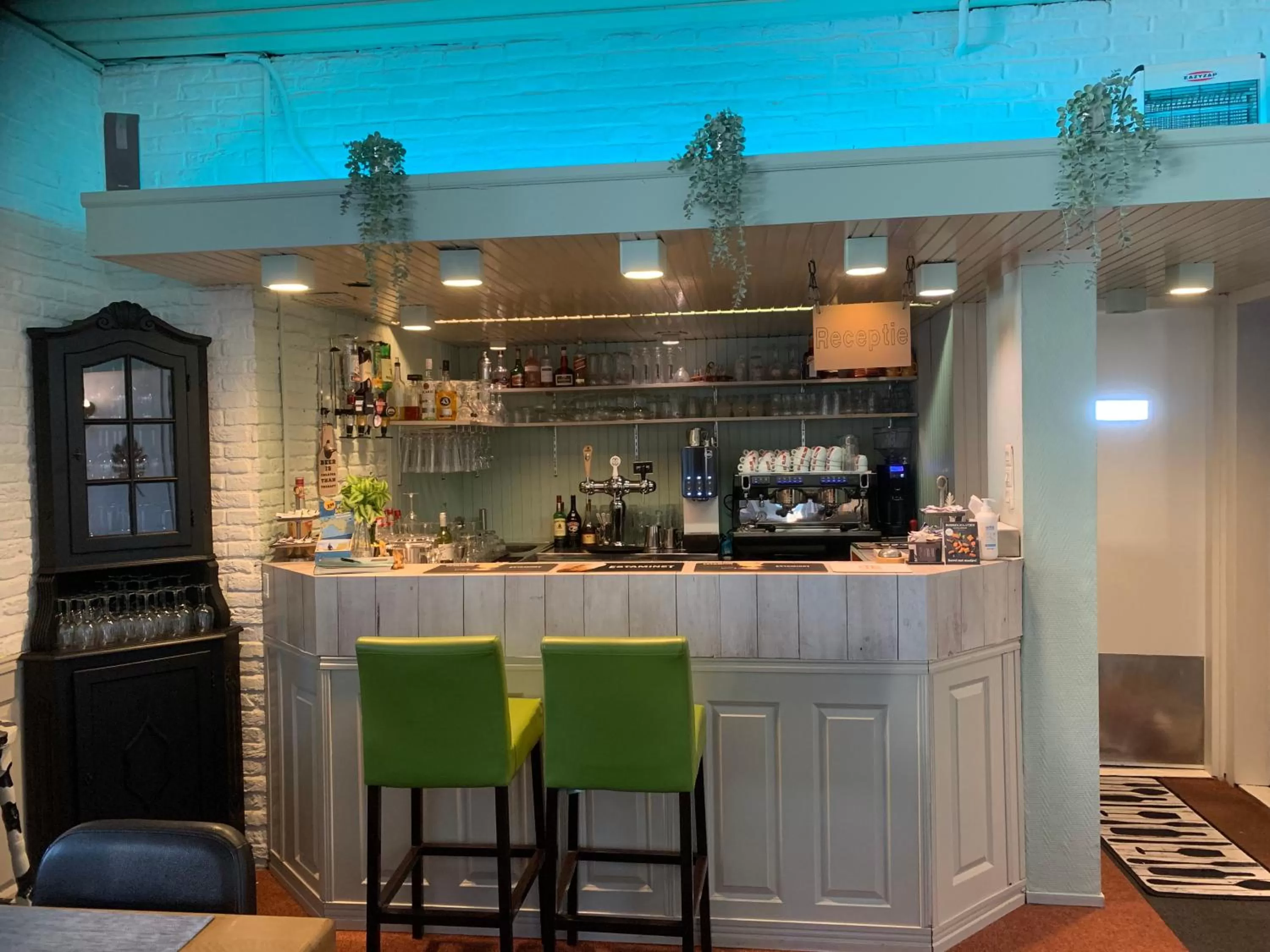 Lounge or bar in HCR de Schelphoek