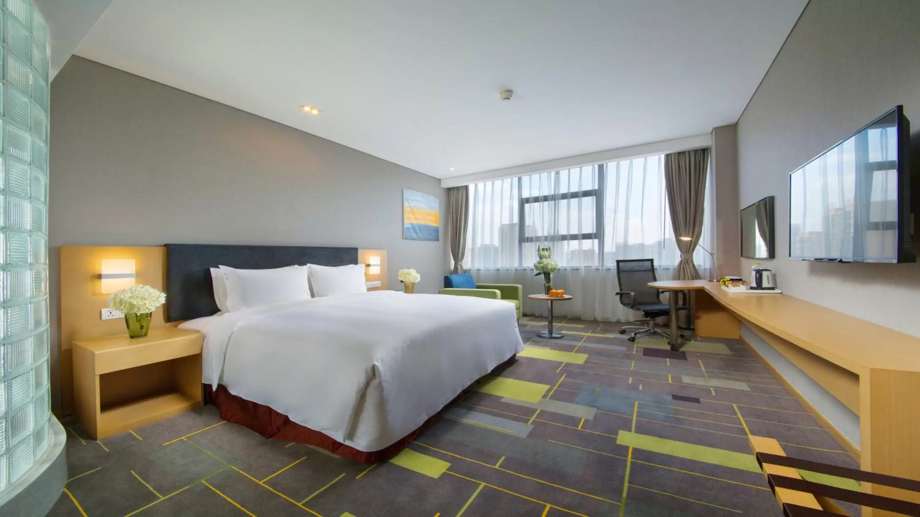 Photo of the whole room in Holiday Inn Express Chengdu Airport Zone(Chengdu Shuangliu International Airport Branch), an IHG Hotel