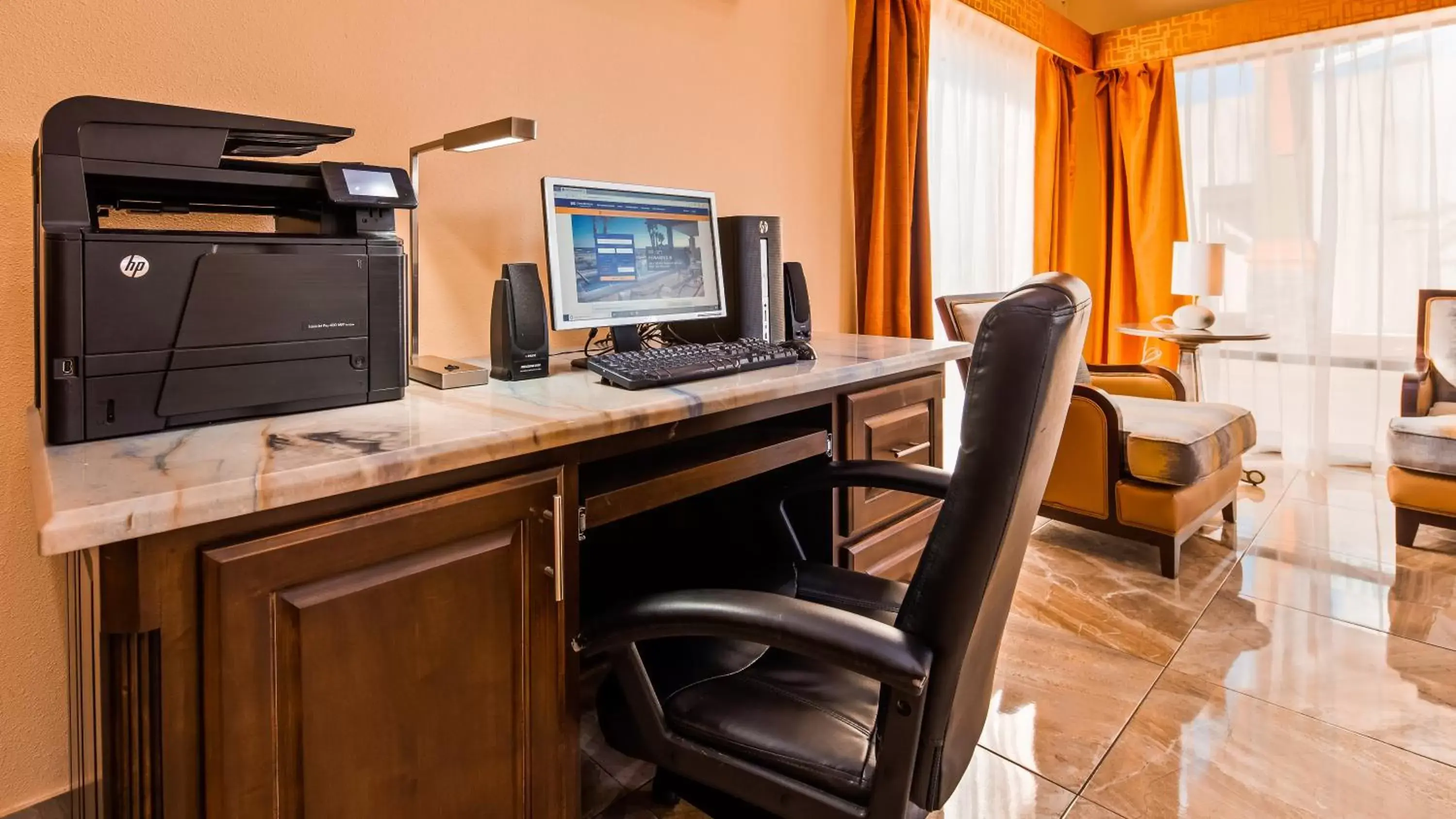 Business facilities in SureStay Hotel by Best Western Mt Pleasant