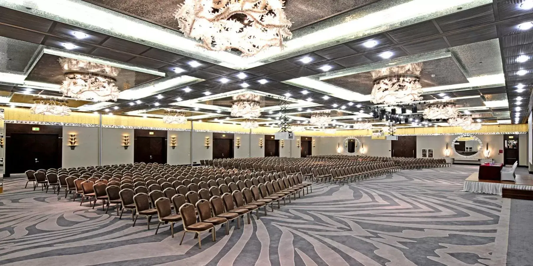 Meeting/conference room, Banquet Facilities in Crowne Plaza Bursa Convention Center & Thermal Spa, an IHG Hotel