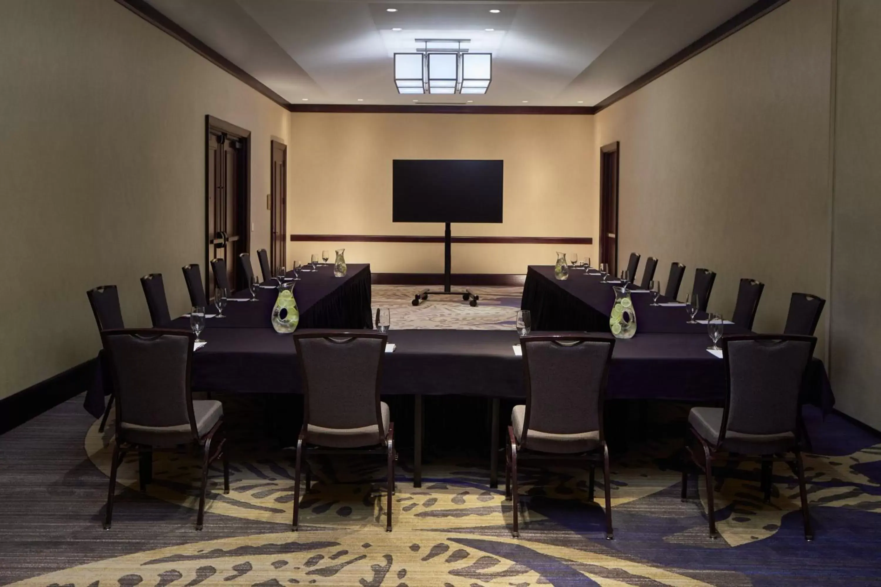 Meeting/conference room in Lancaster Marriott at Penn Square