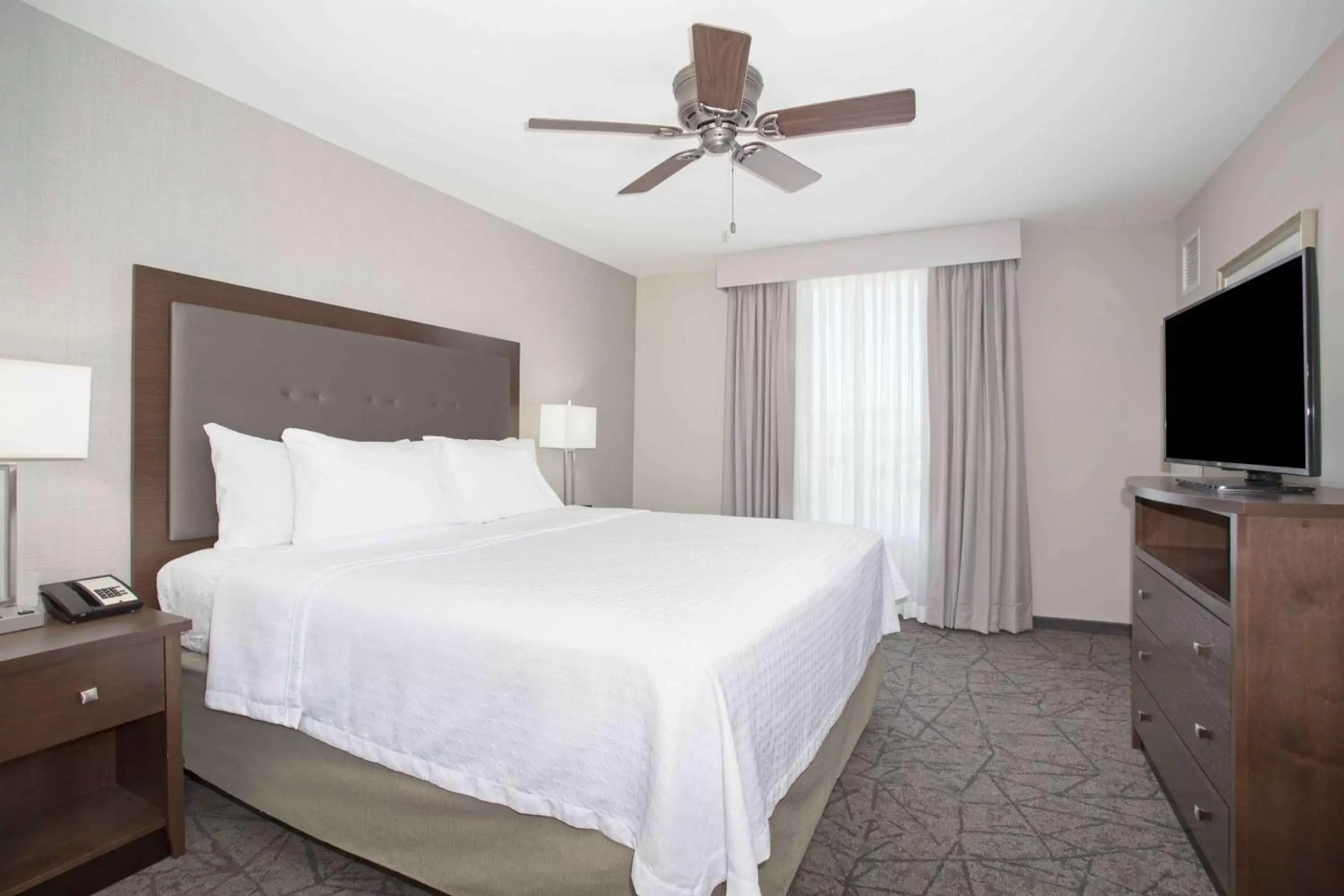 Bedroom, Bed in Homewood Suites By Hilton Las Vegas City Center